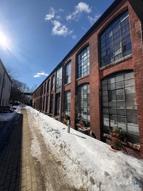 Homes for sale in Norwich, CT | 68 Thermos Ave #222B, Norwich, CT 06360 | MLS# 24153581