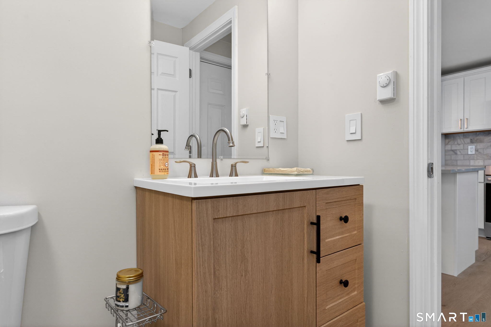 Homes for sale in Manchester, CT | 87 West St, Manchester, CT 06040 | MLS# 24152315