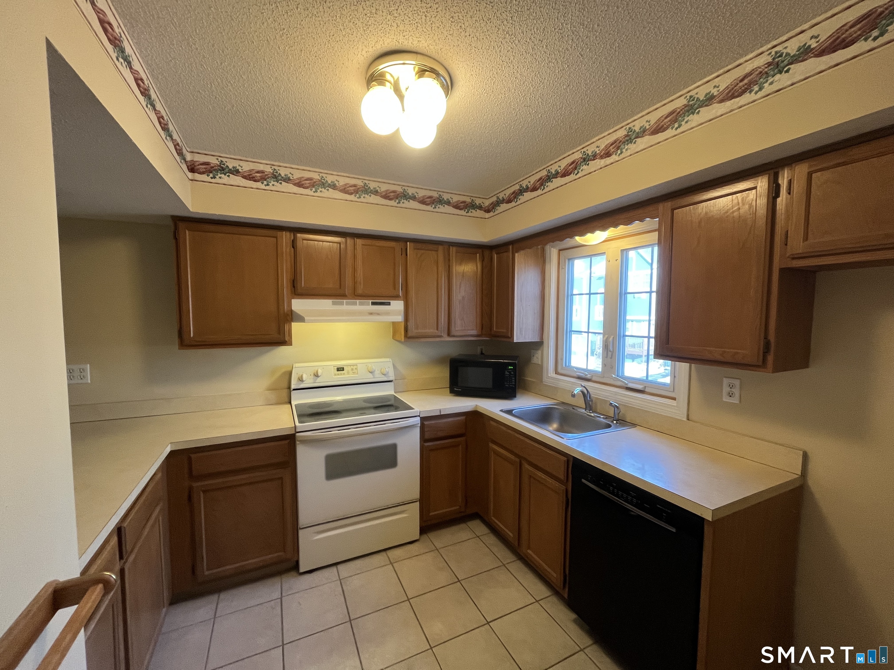 50 Pierce, Plainville, 06062, 1 Bedroom Bedrooms, 0 ,1 BathroomBathrooms,Condo/co-op For Sale,For Sale,Pierce,0,24154289