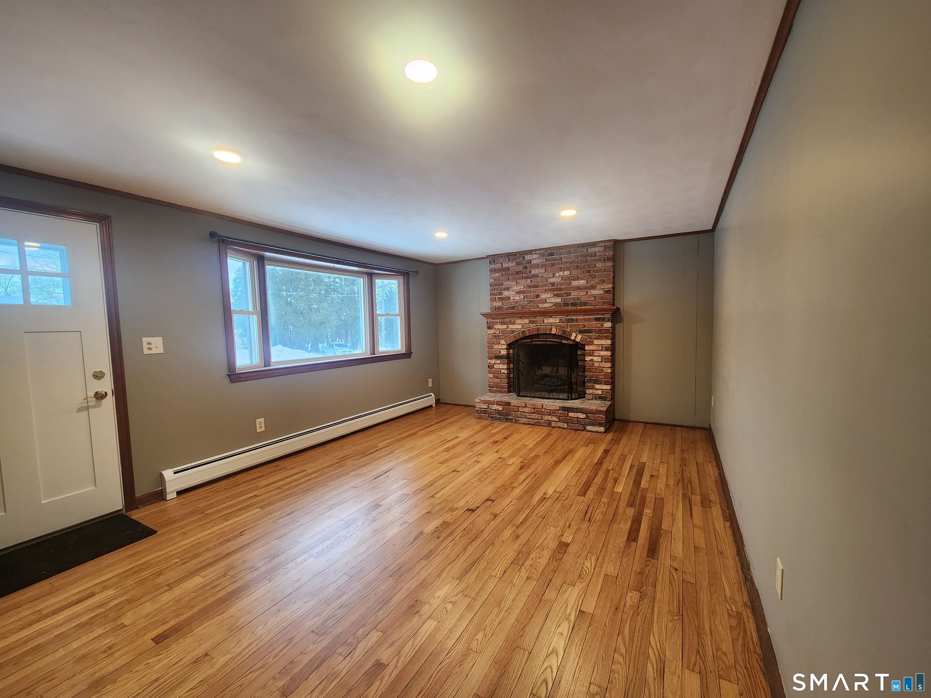 8 Quinn, Stafford, 06076, 2 Bedrooms Bedrooms, 0 ,1 BathroomBathrooms,Residential Rental,For Sale,Quinn,0,24154083