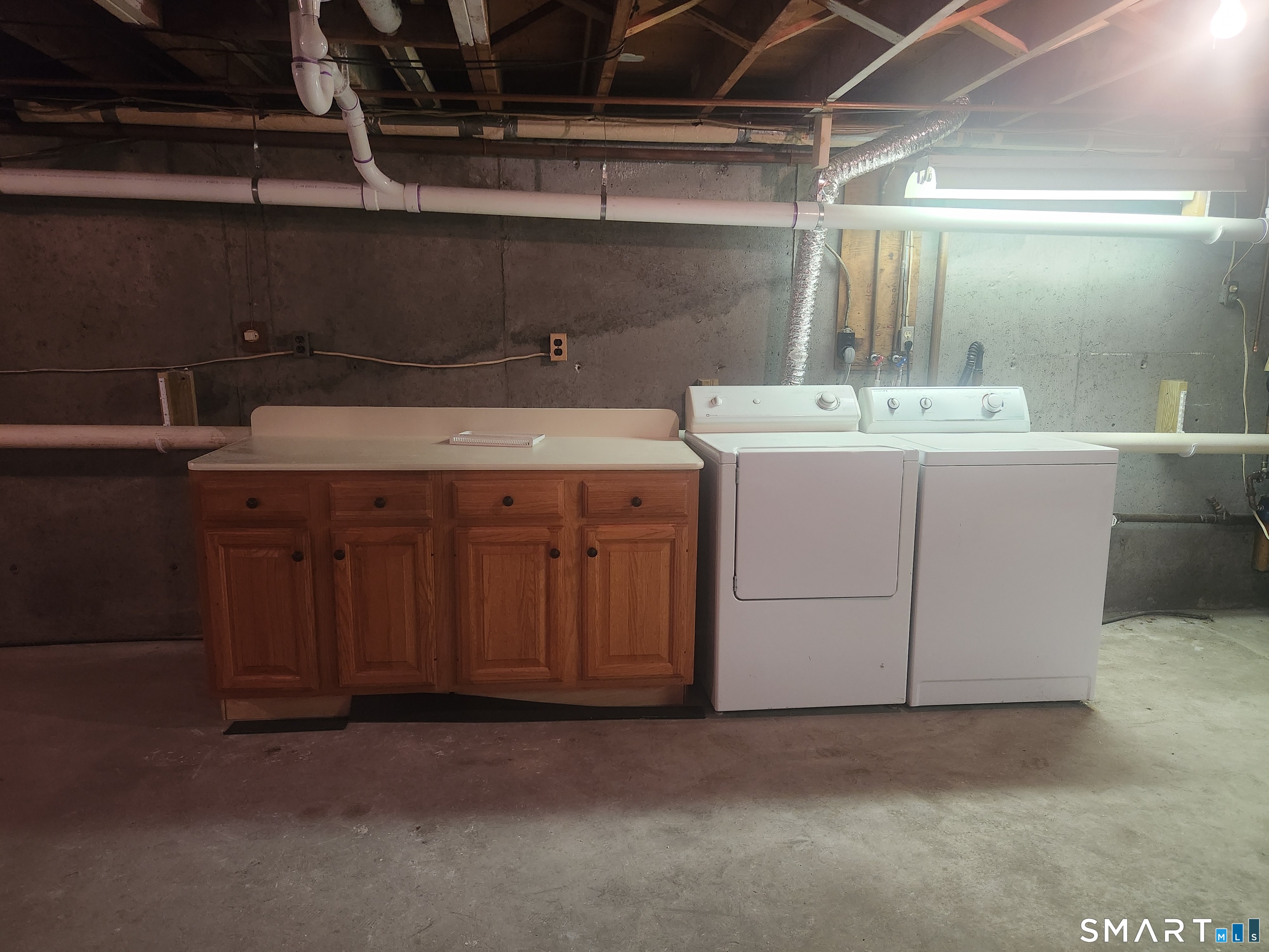 8 Quinn, Stafford, 06076, 2 Bedrooms Bedrooms, 0 ,1 BathroomBathrooms,Residential Rental,For Sale,Quinn,0,24154083