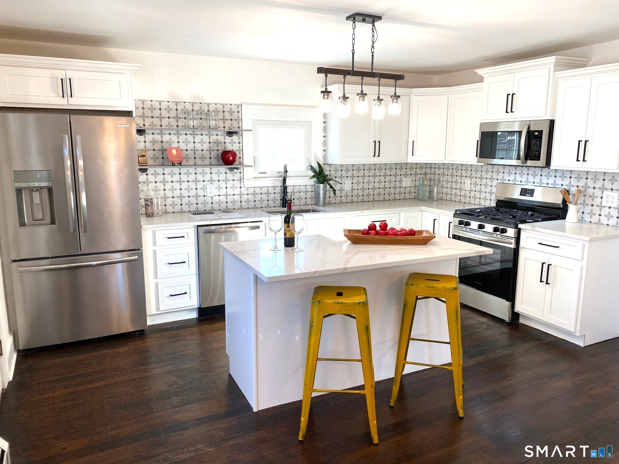 Homes for sale in West Haven, CT | 166 Sawmill Rd, West Haven, CT 06516 | MLS# 24150502