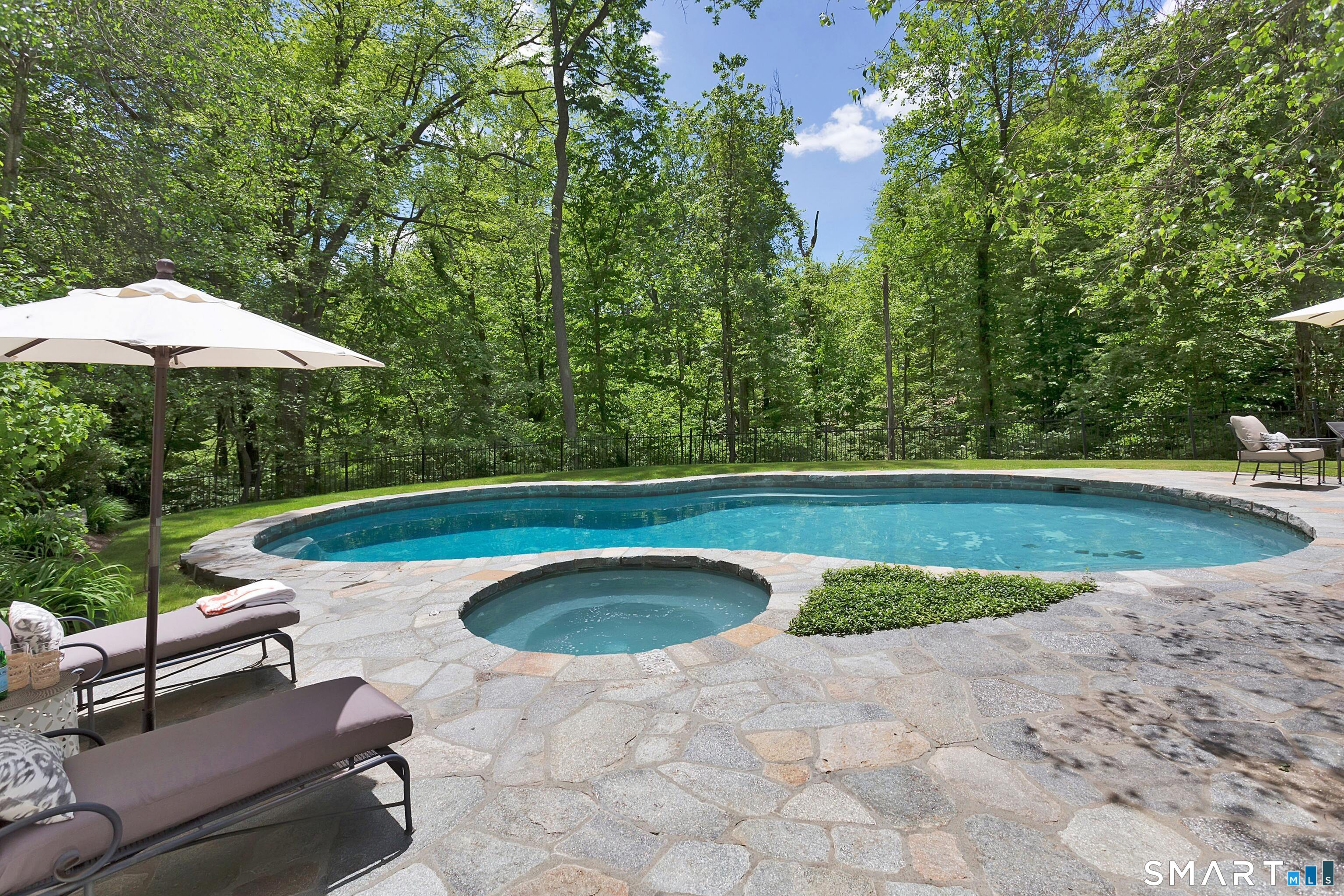 Homes for sale in New Canaan, CT | 374 Michigan Rd, New Canaan, CT 06840 | MLS# 24154796