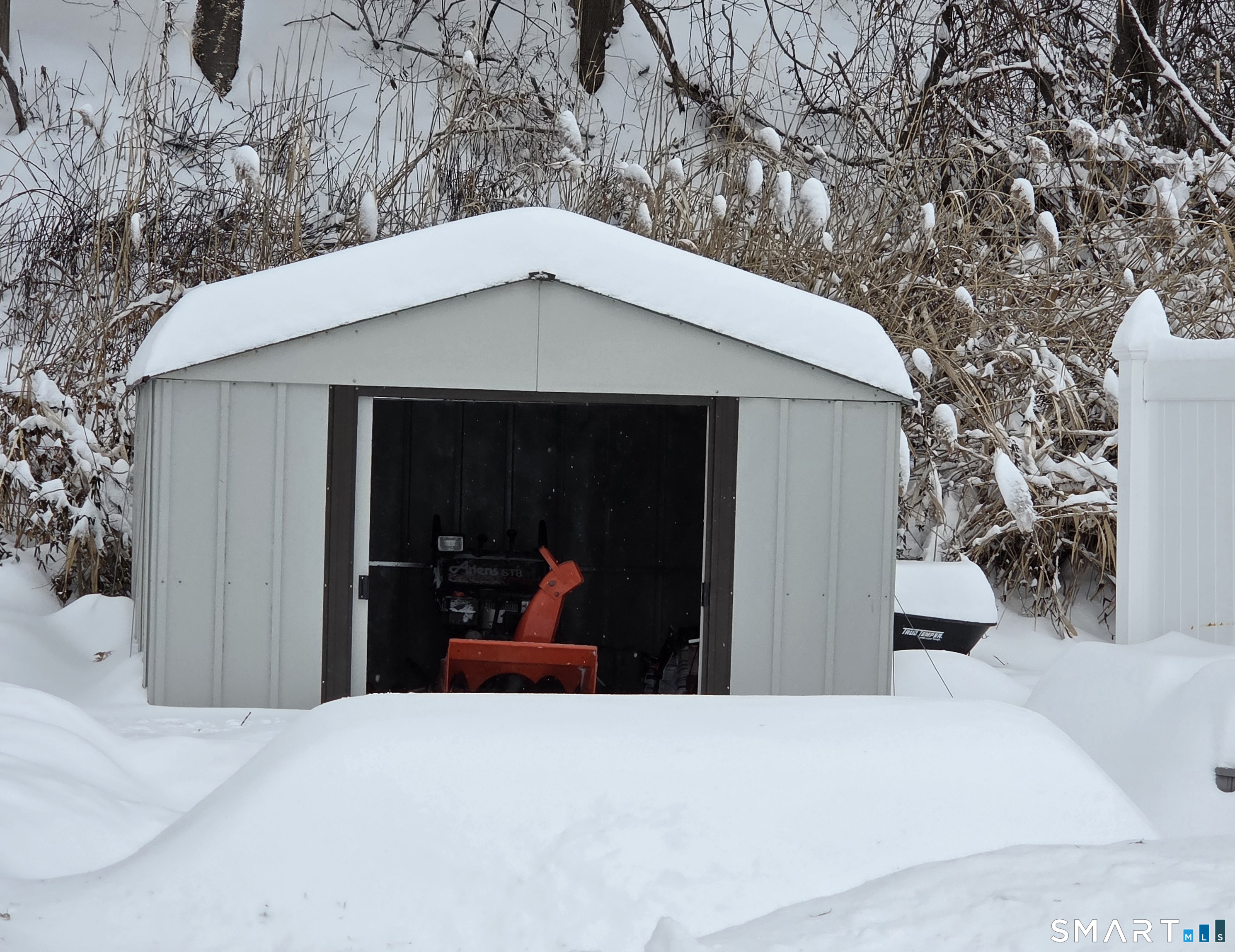 Homes for sale in New Britain, CT | 169 Country Club Rd, New Britain, CT 06053 | MLS# 24154091