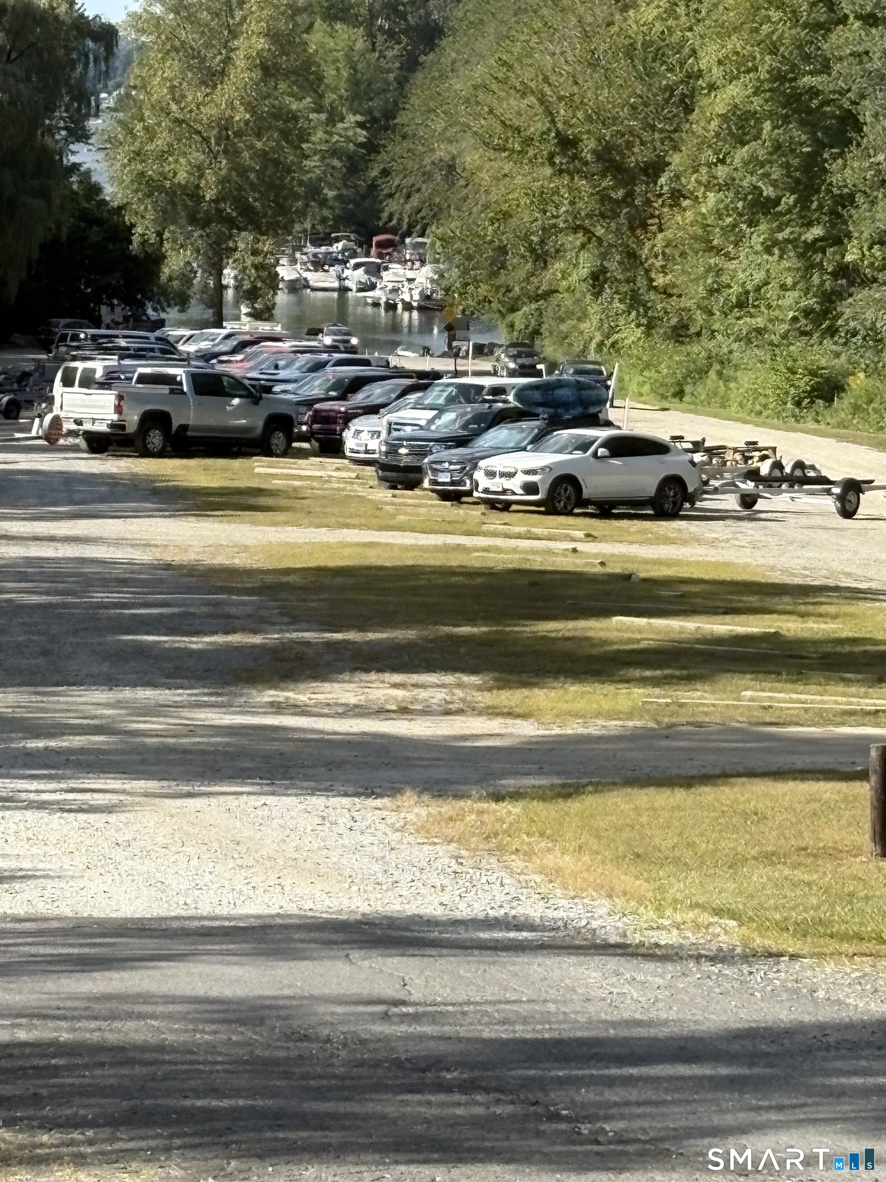 Homes for sale in Danbury, CT | 158 A Bayberry Ln, Danbury, CT 06811 | MLS# 24155033