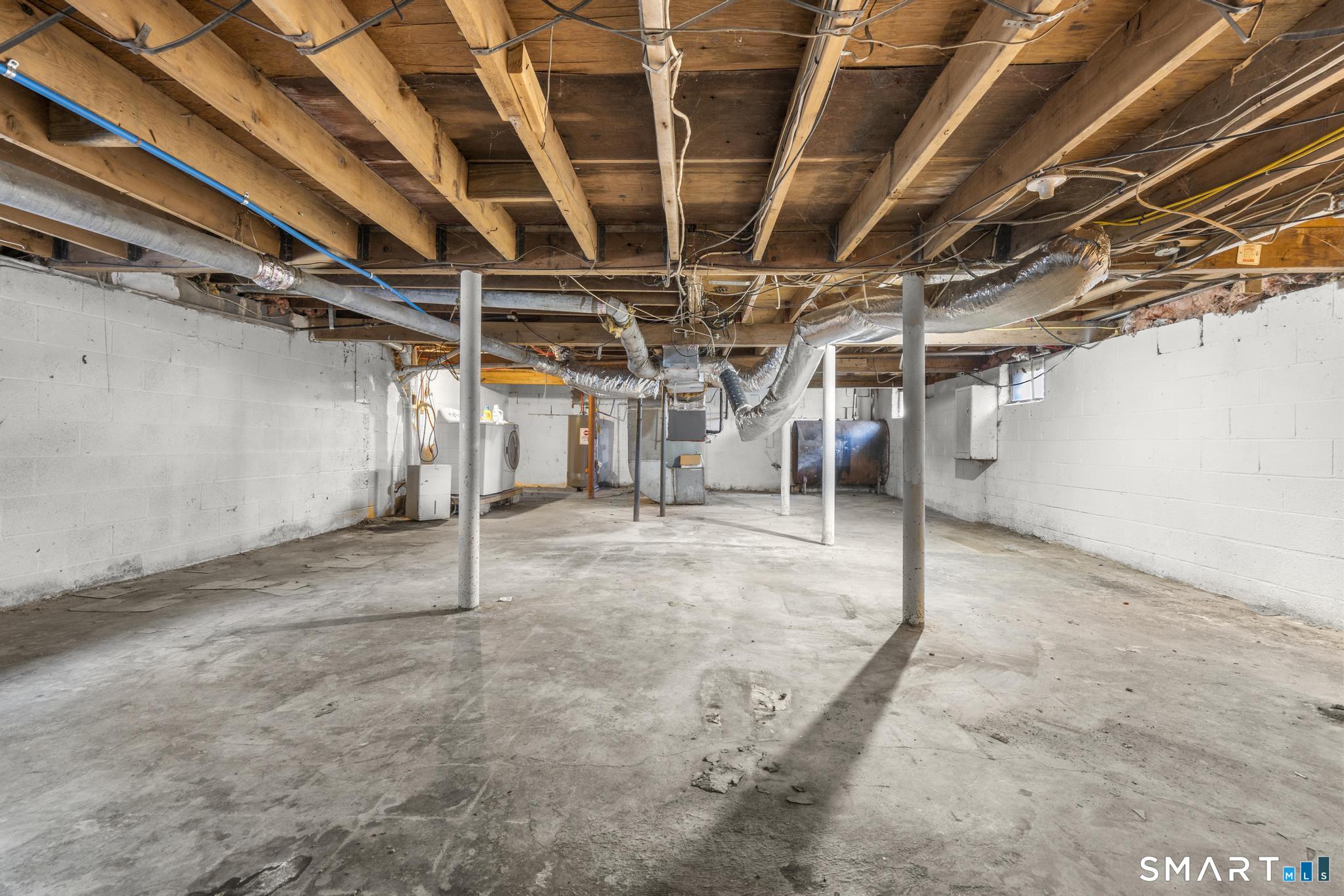 Homes for sale in West Haven, CT | 7 Ipswich St, West Haven, CT 06516 | MLS# 24155071