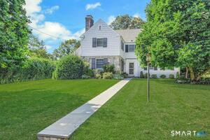 330 Hycliff Terrace