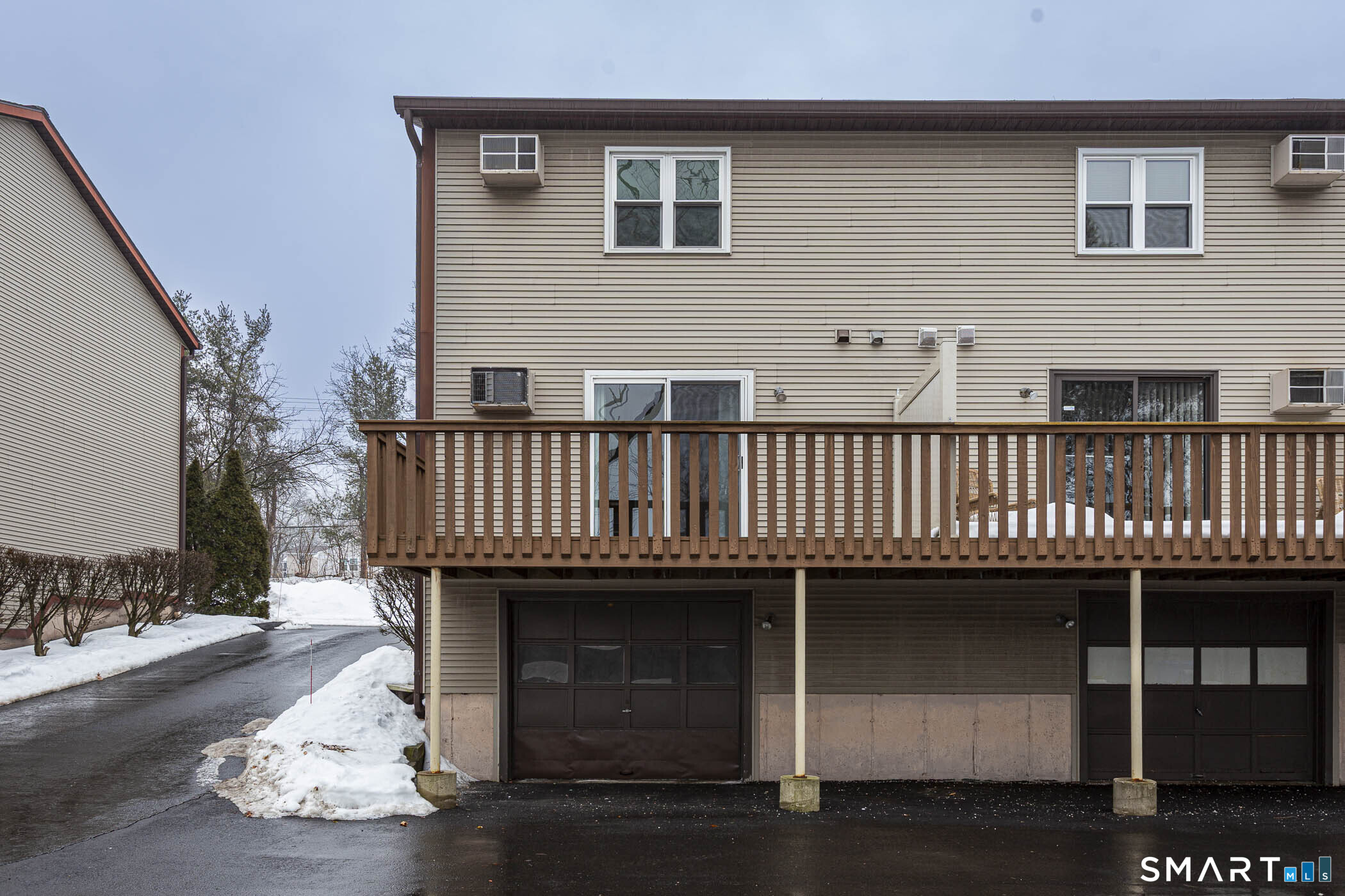 Homes for sale in Plainville, CT | 71 White Oak Ave #APT B6, Plainville, CT 06062 | MLS# 24154844