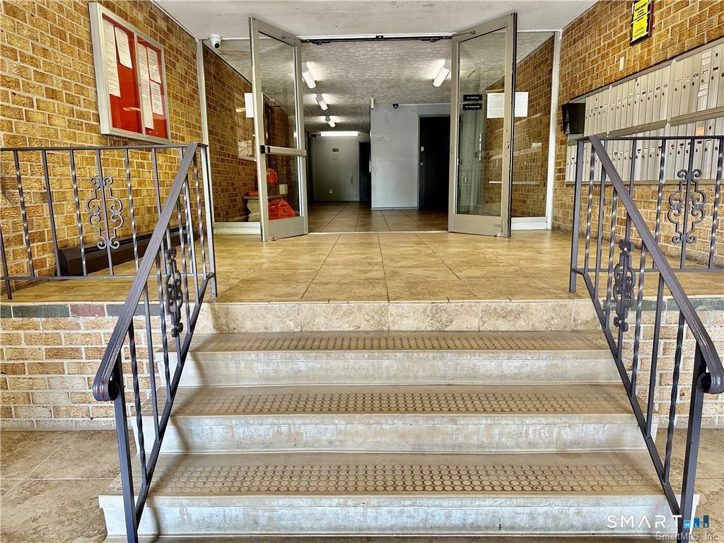 Homes for sale in West Haven, CT | 155 Bull Hill Ln #APT 201, West Haven, CT 06516 | MLS# 24155223