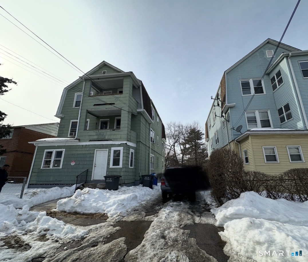 165 Martin, Hartford, 06120, 9 Bedrooms Bedrooms, 0 ,3 BathroomsBathrooms,Multi-family For Sale,For Sale,Martin,0,24155391