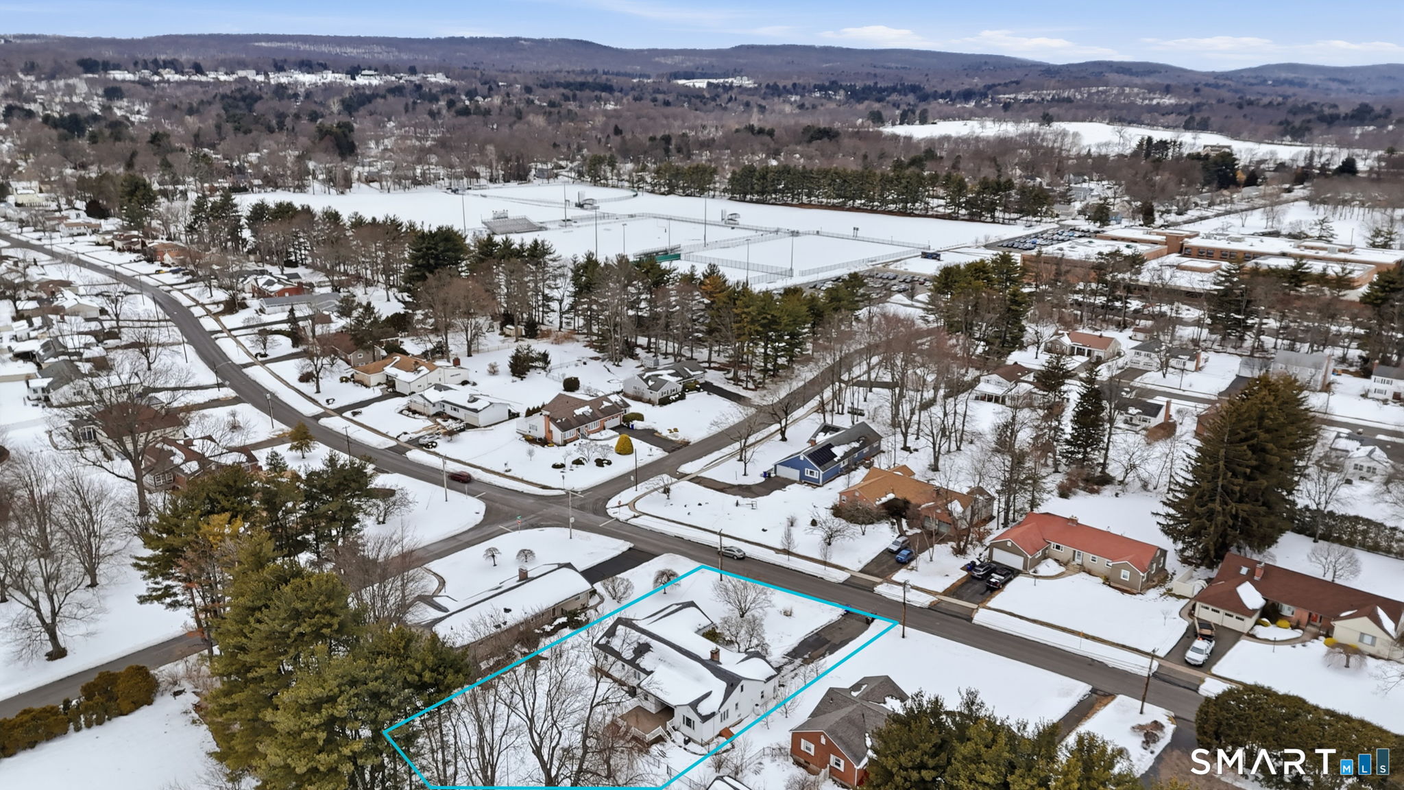 35 Ridge, West Hartford, 06117, 3 Bedrooms Bedrooms, 0 ,3 BathroomsBathrooms,Residential Rental,For Sale,Ridge,0,24155053