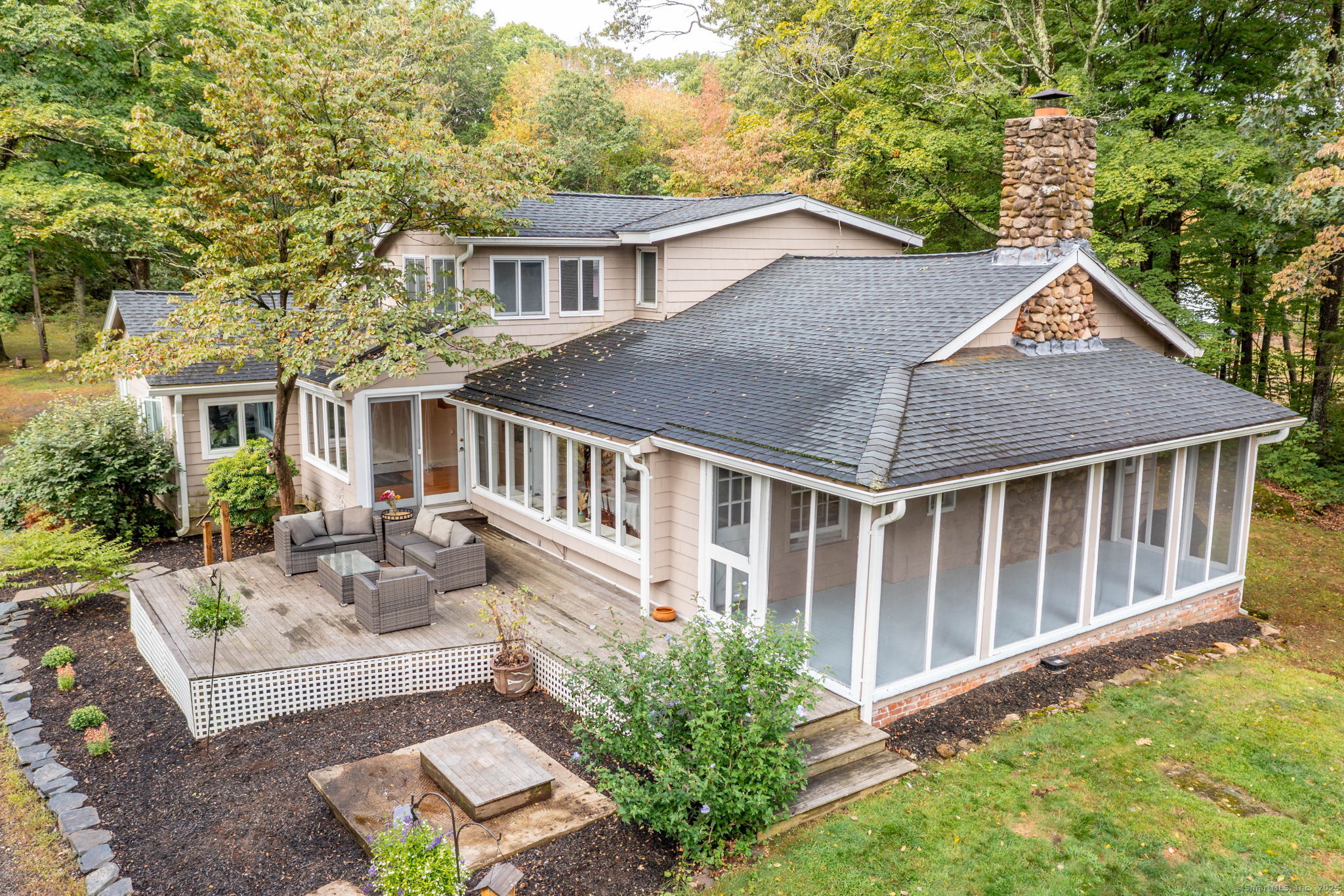 Homes for sale in Guilford, CT | 154 Wilburs Ln, Guilford, CT 06437 | MLS# 24155553