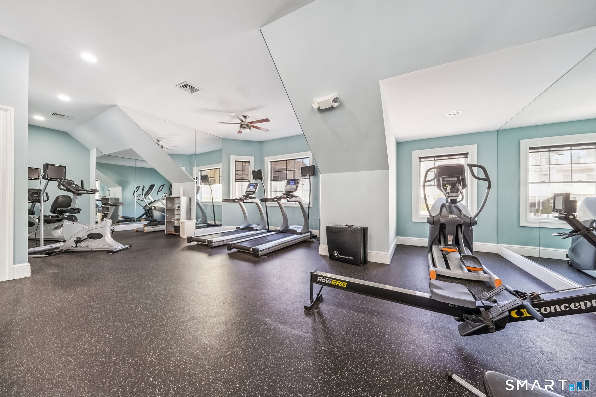 Homes for sale in Stamford, CT | 85 Camp Ave #APT 3B, Stamford, CT 06907 | MLS# 24155495