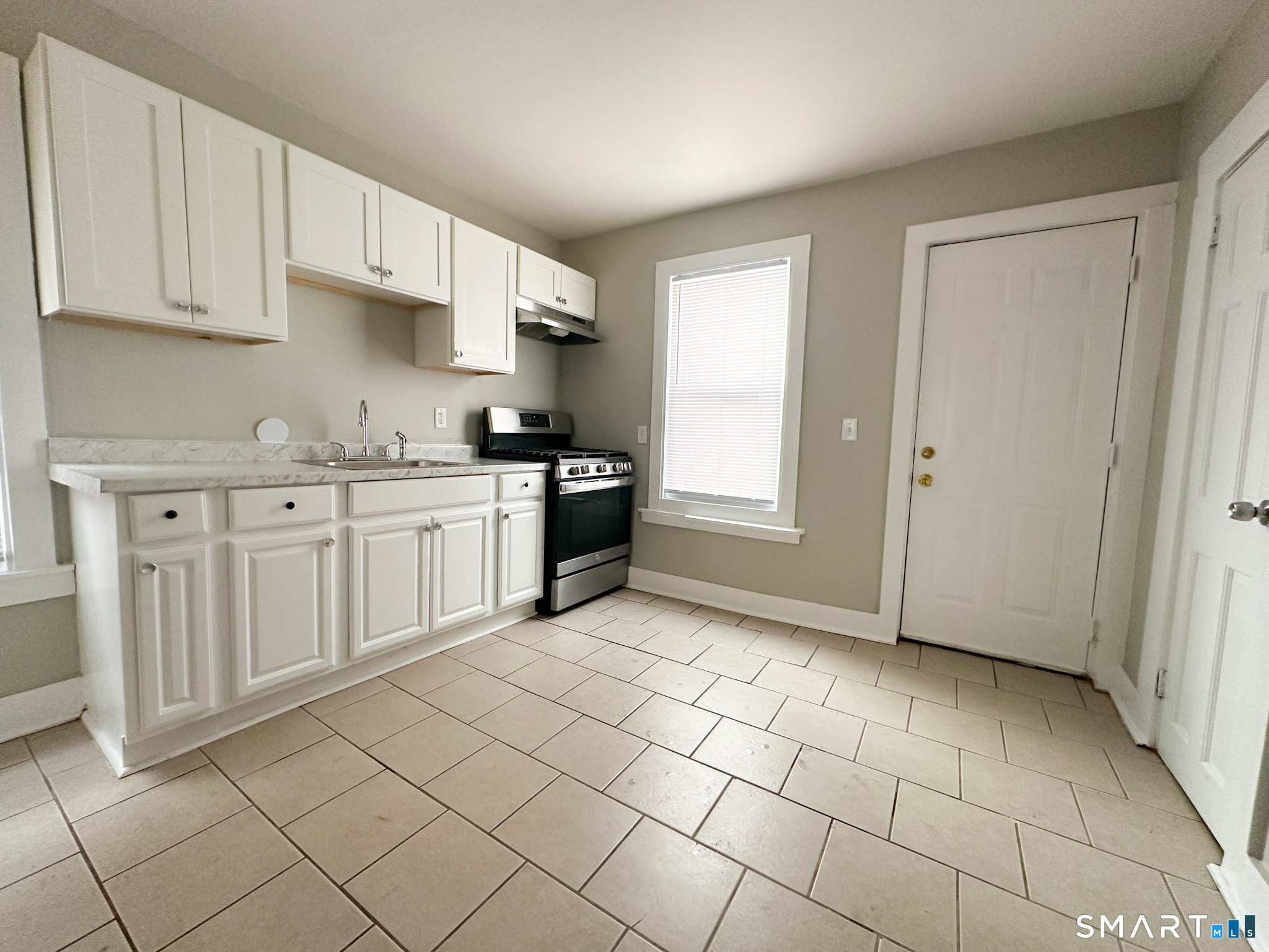 Homes for sale in New Haven, CT | 666 Orchard St, New Haven, CT 06511 | MLS# 24155158