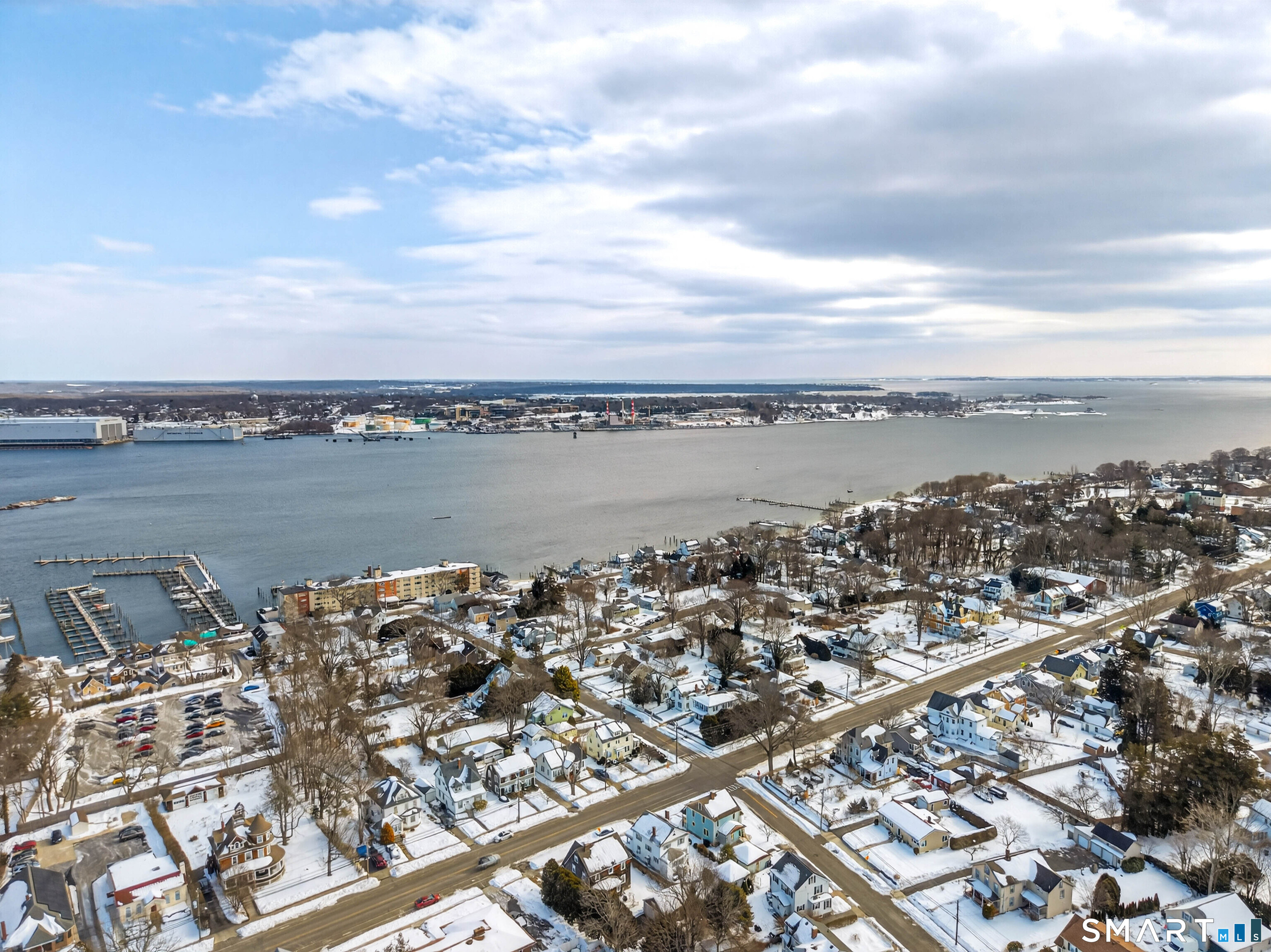 Homes for sale in New London, CT | 292 Pequot Ave #E1, New London, CT 06320 | MLS# 24134120