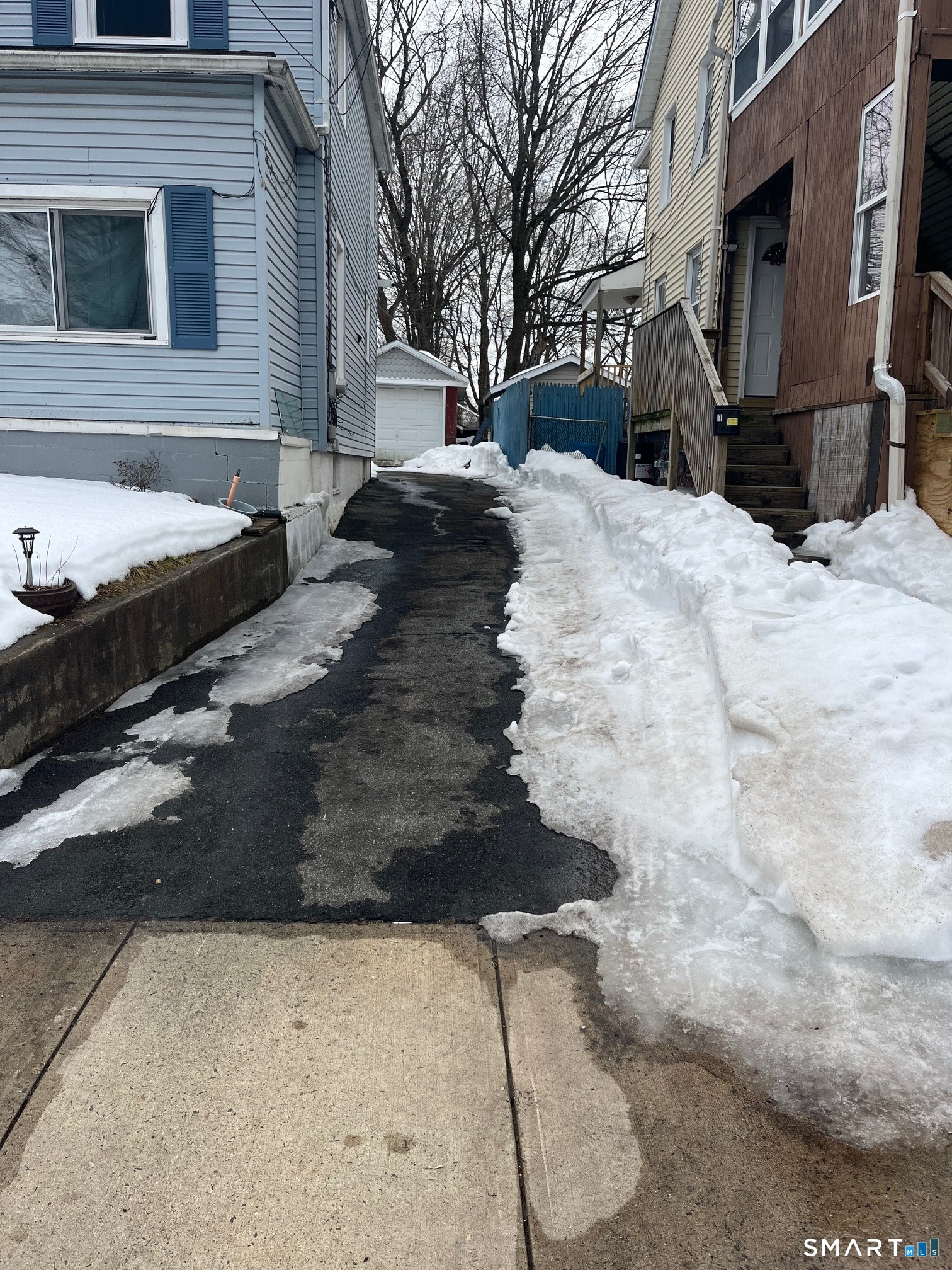 Homes for sale in Meriden, CT | 14 North St, Meriden, CT 06451 | MLS# 24155175