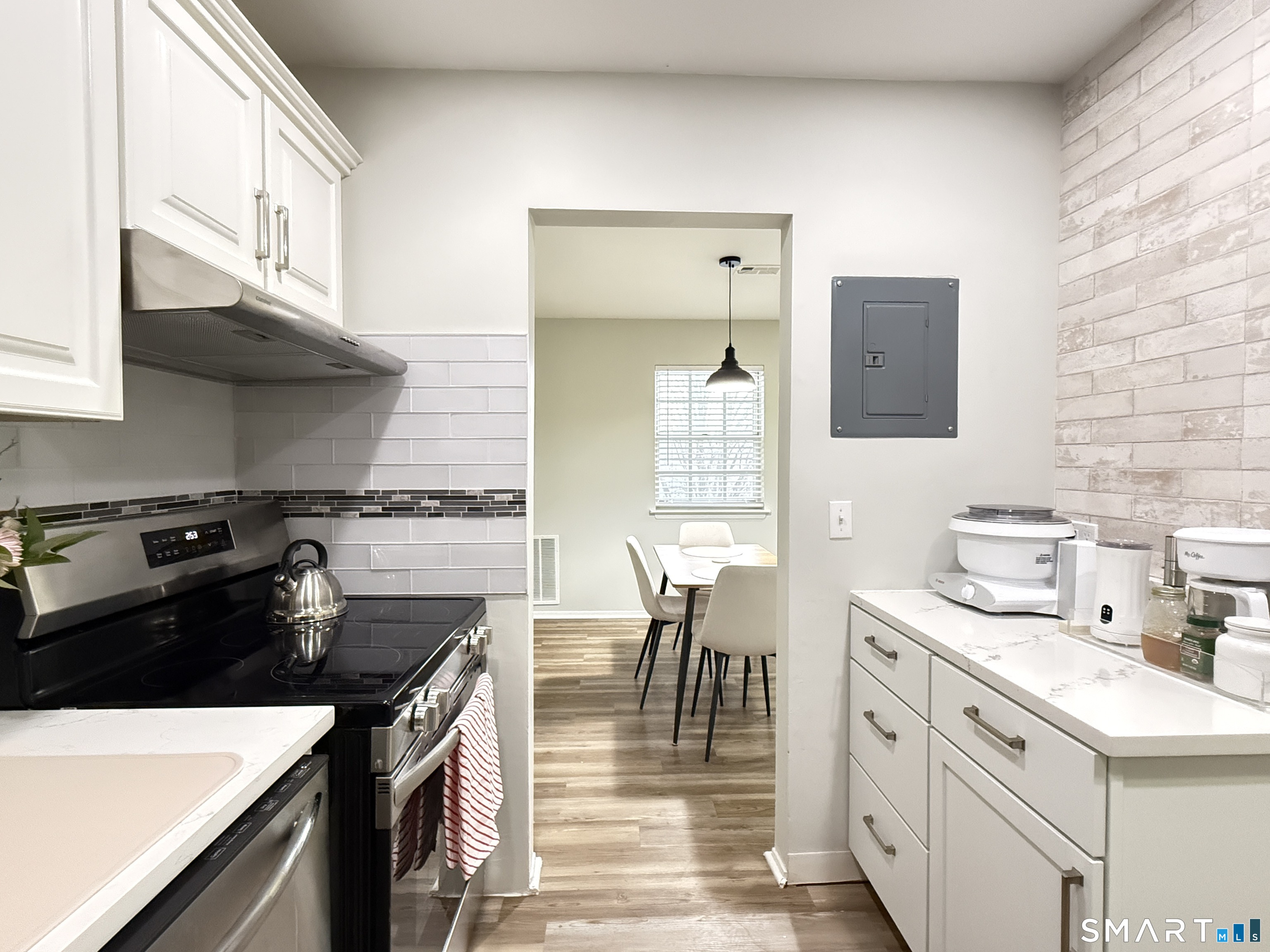 Homes for sale in Bridgeport, CT | 50 Greenhouse Rd #49C, Bridgeport, CT 06606 | MLS# 24155551