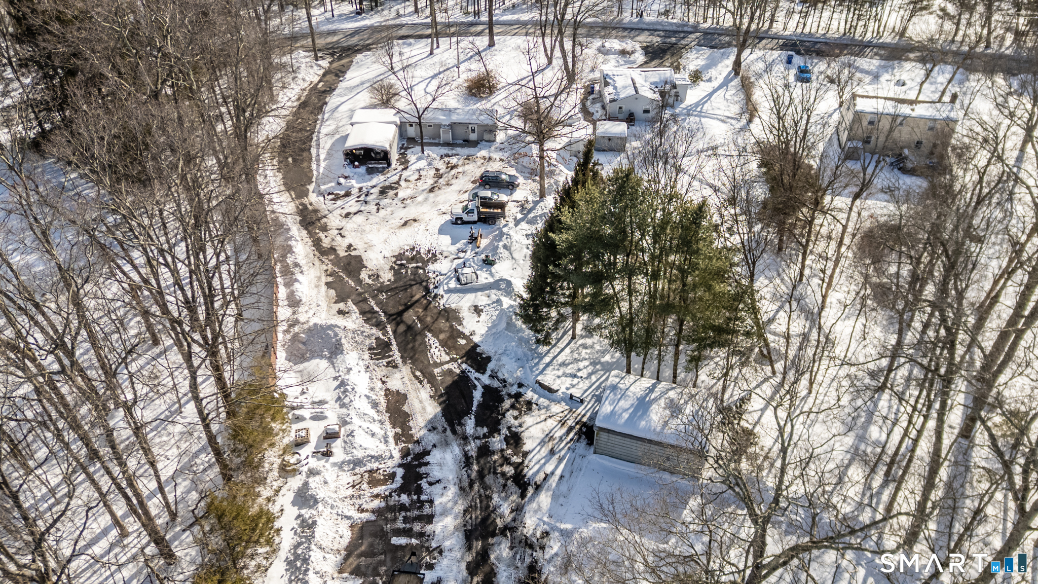 Homes for sale in Ellington, CT | 51 Sandy Beach Rd, Ellington, CT 06029 | MLS# 24154363