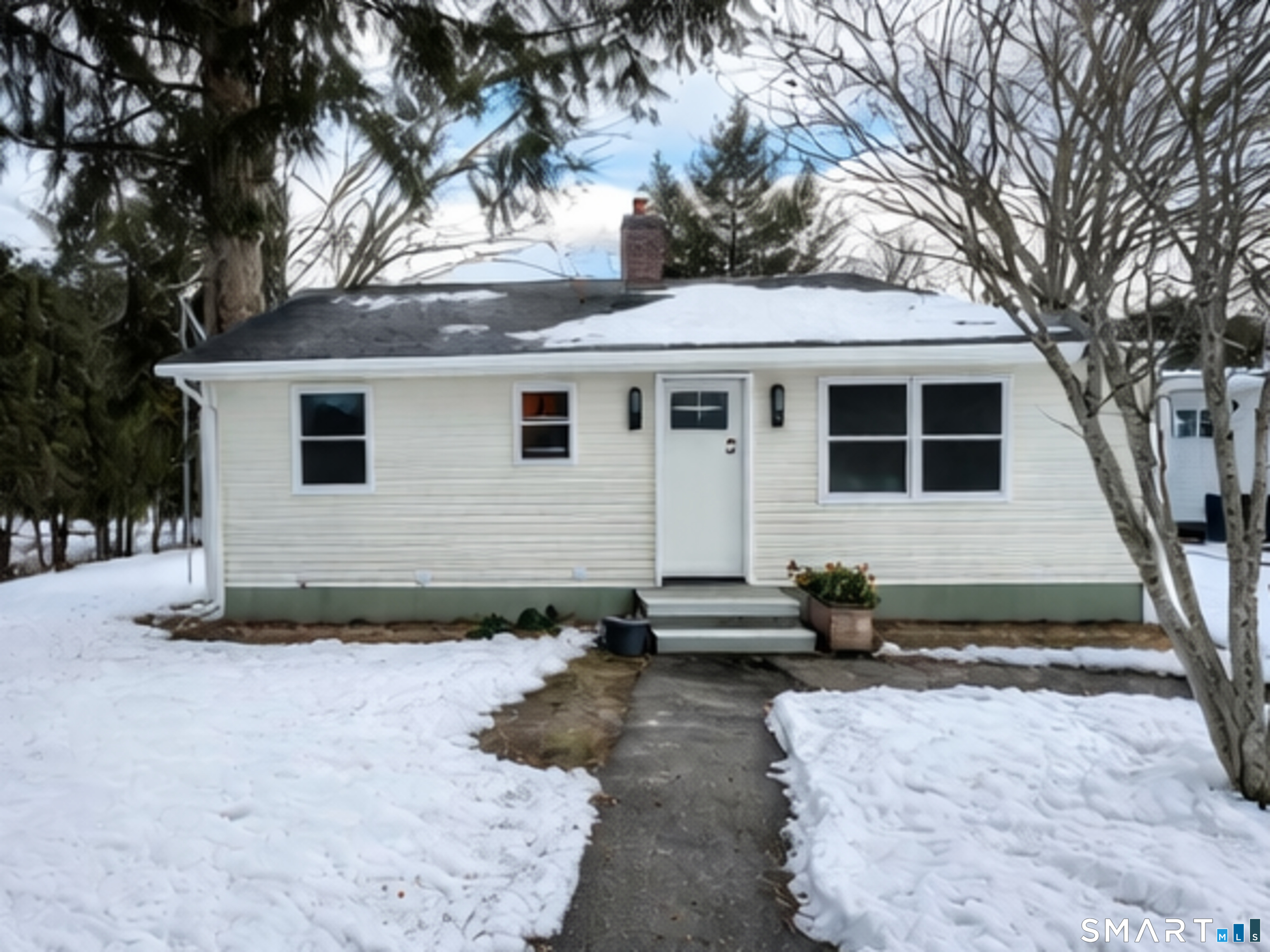 Homes for sale in Montville, CT | 12 Frances St, Montville, CT 06382 | MLS# 24155613