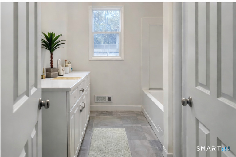 Homes for sale in Montville, CT | 12 Frances St, Montville, CT 06382 | MLS# 24155613