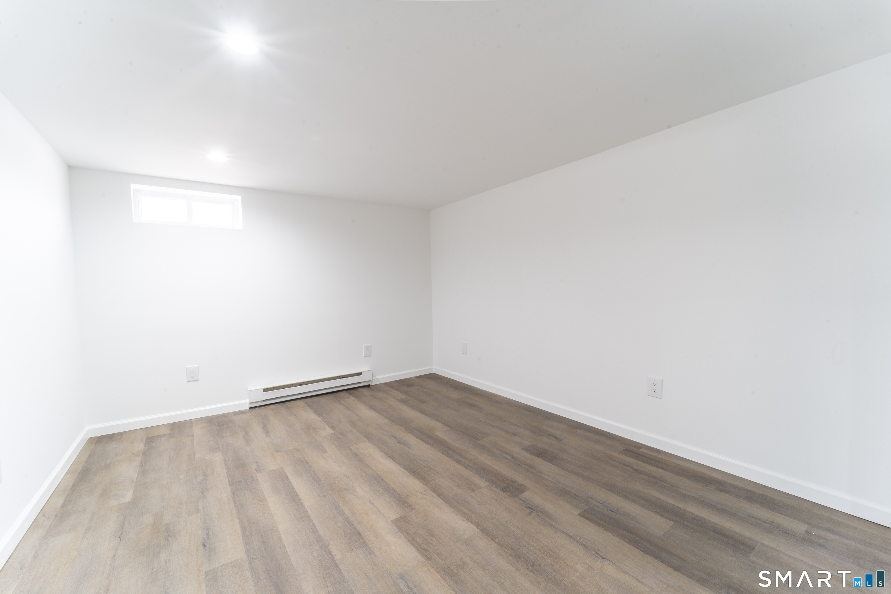 Homes for sale in East Hartford, CT | 97 University Ave, East Hartford, CT 06108 | MLS# 24155654