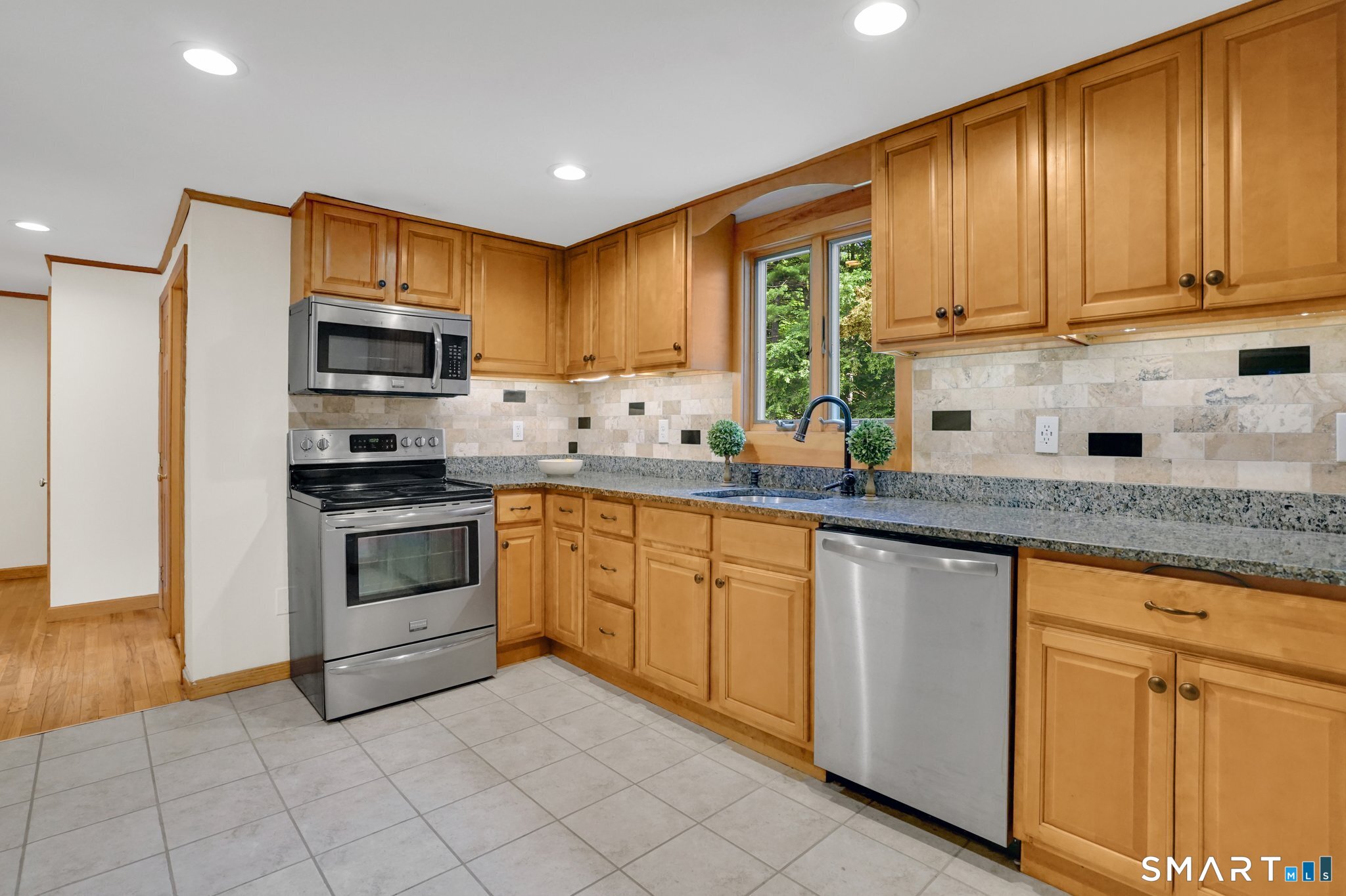 Homes for sale in Granby, CT | 228 N Granby Rd, Granby, CT 06035 | MLS# 24155757