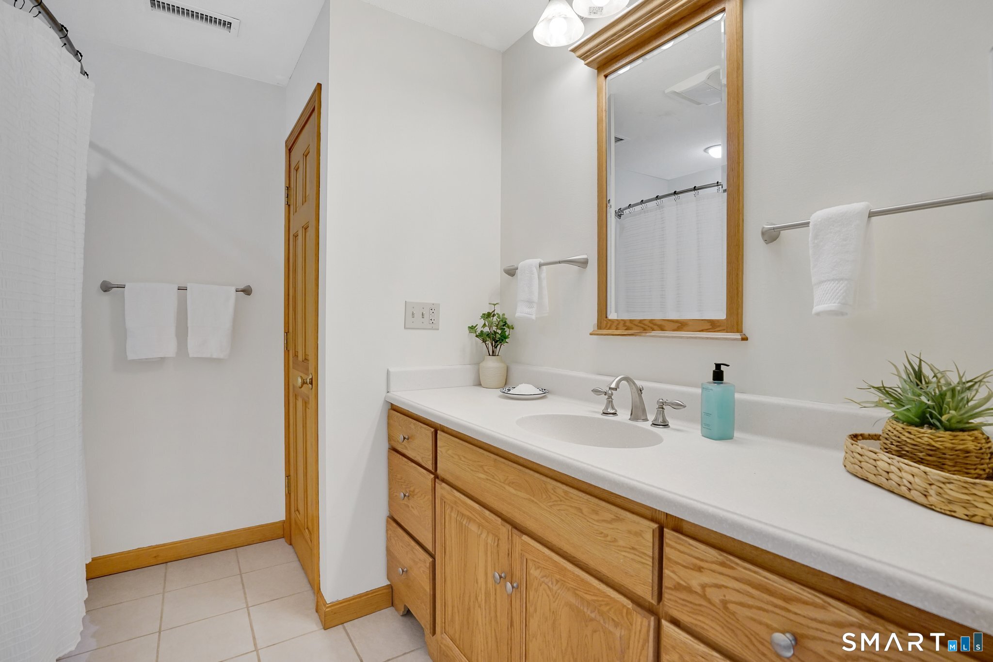 228 Granby, Granby, 06035, 5 Bedrooms Bedrooms, 0 ,3 BathroomsBathrooms,Single Family For Sale,For Sale,Granby,0,24155757