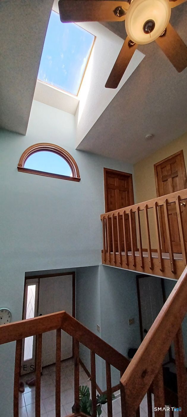 1325 Farmington, Bristol, 06010, 2 Bedrooms Bedrooms, 0 ,2 BathroomsBathrooms,Condo/co-op For Sale,For Sale,Farmington,0,24136230