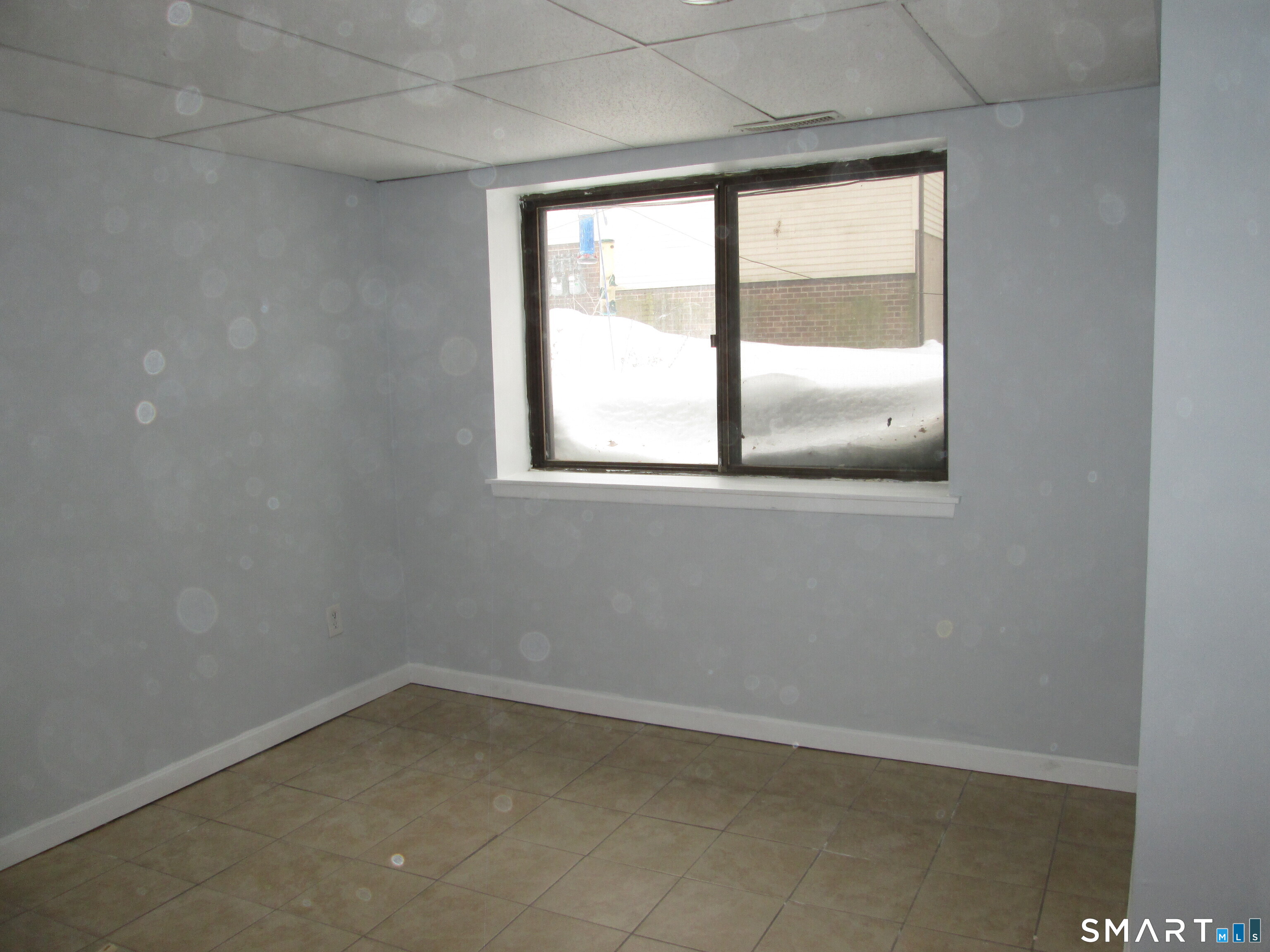 Homes for sale in Southington, CT | 285 Queen St #4F, Southington, CT 06489 | MLS# 24155884