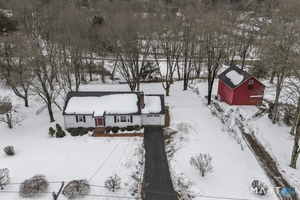 6 Crestwood Drive