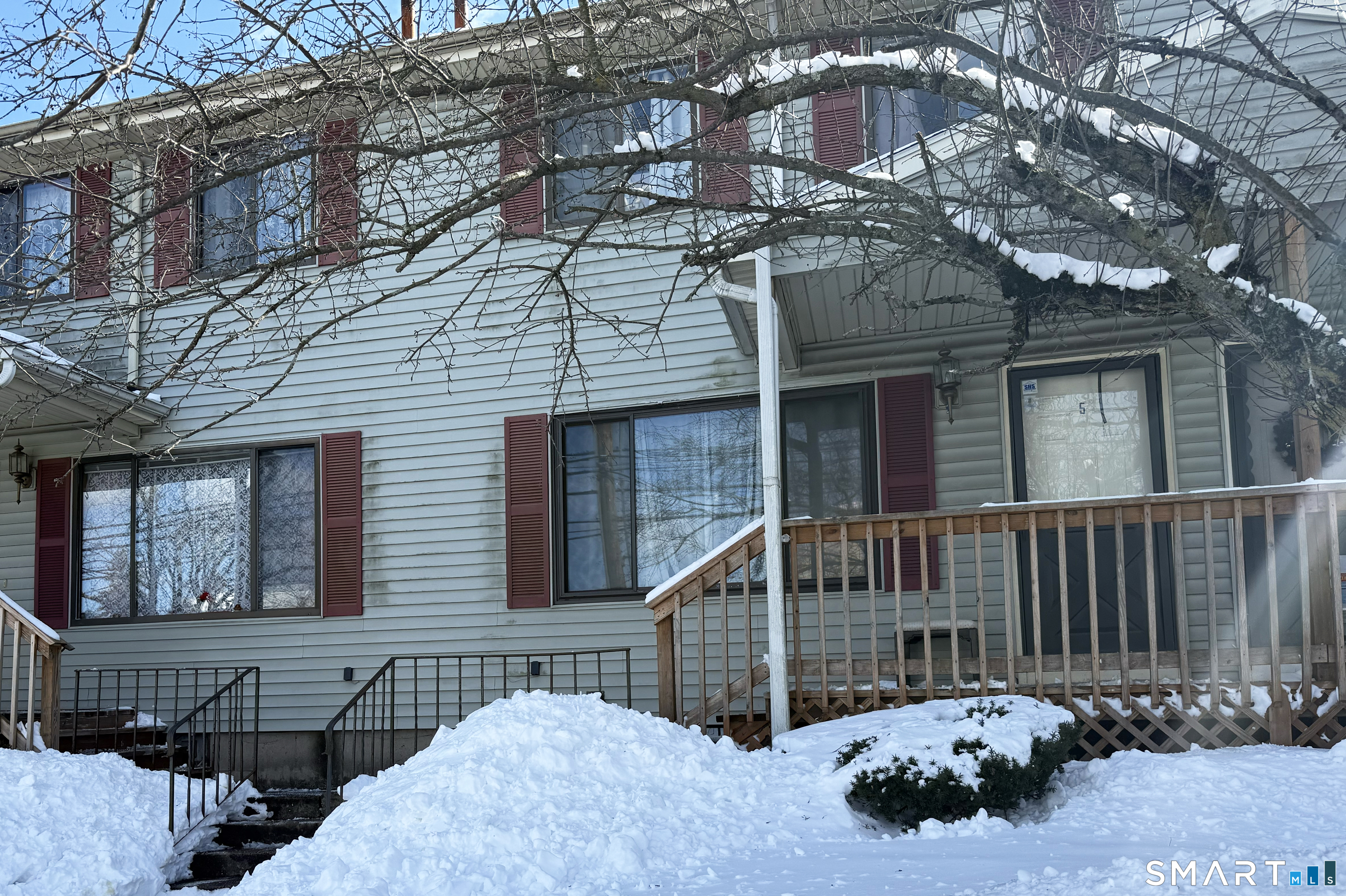 Homes for sale in New Britain, CT | 151 Newington Ave #3A/5, New Britain, CT 06051 | MLS# 24155911