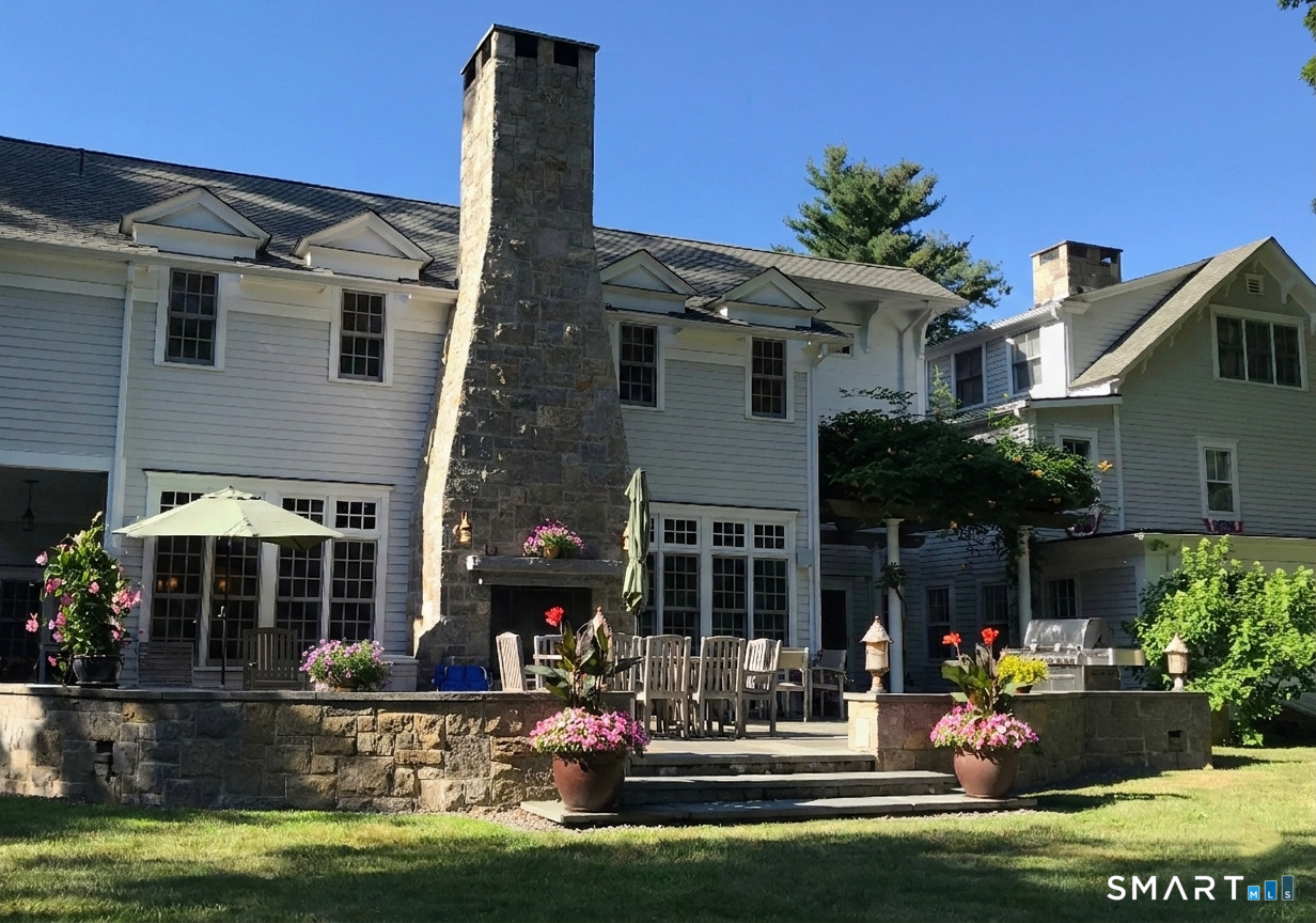 Homes for sale in Stamford, CT | 422 Scofieldtown Rd, Stamford, CT 06903 | MLS# 24155820