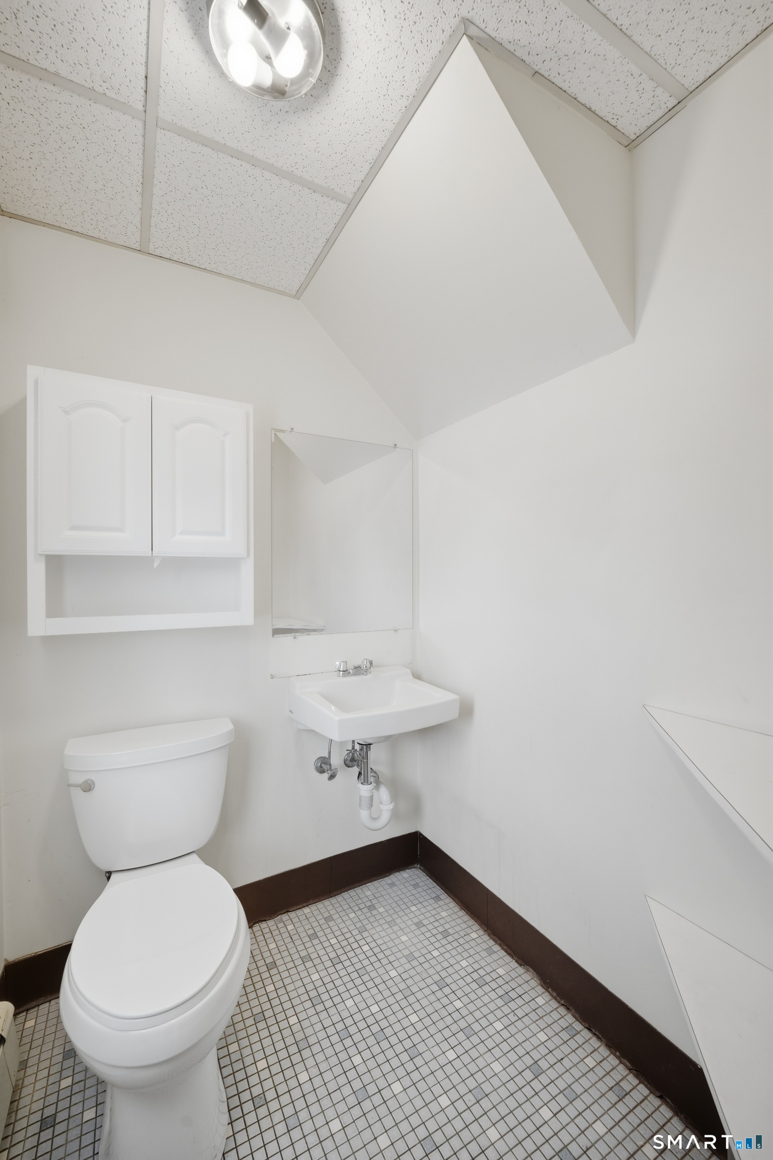 Homes for sale in Windsor, CT | 66 Maple Ave, Windsor, CT 06095 | MLS# 24156178