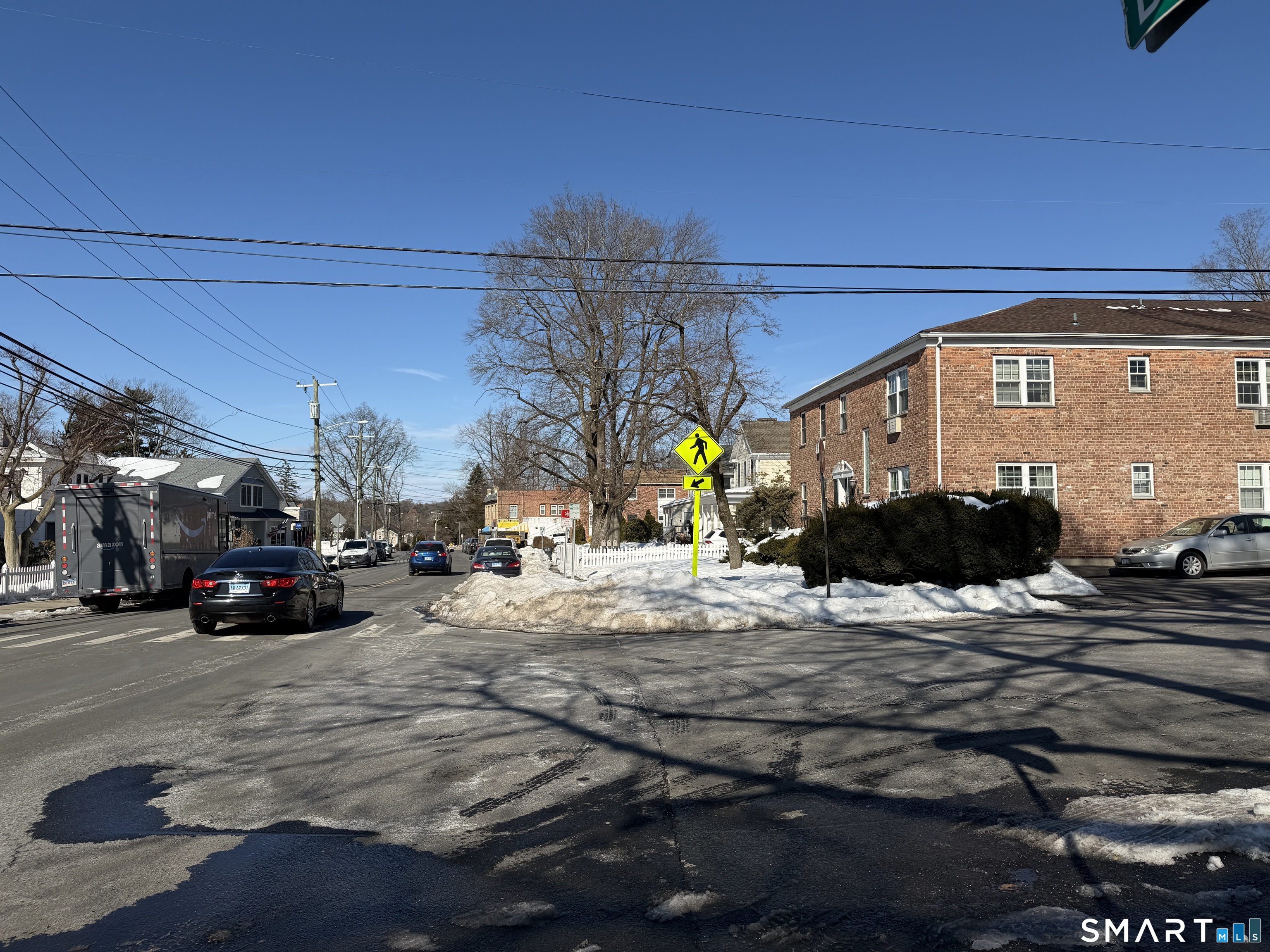 Homes for sale in Stamford, CT | 11 Belltown Rd #APT 1, Stamford, CT 06905 | MLS# 24156278