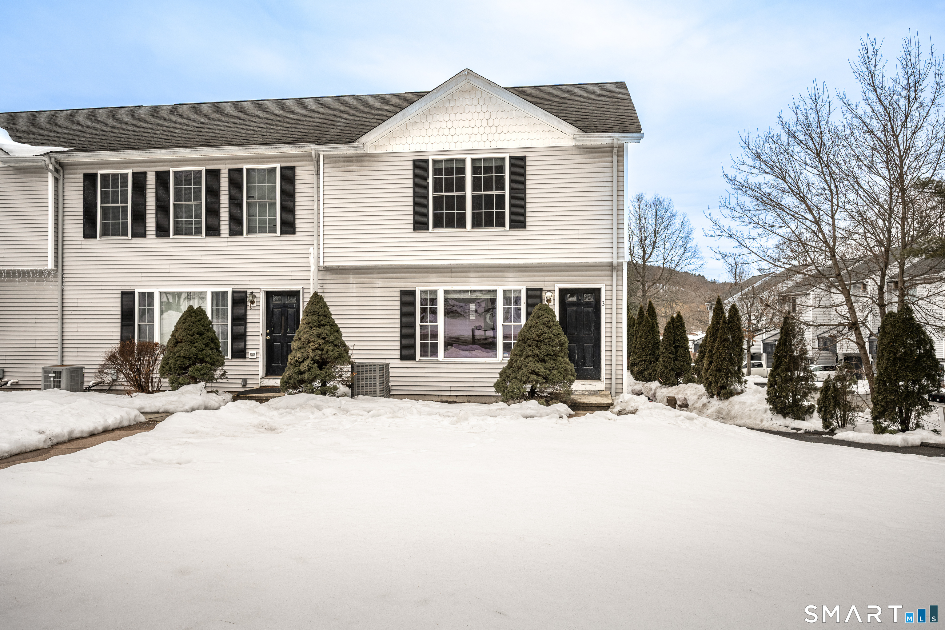 Homes for sale in Danbury, CT | 79 Coalpit Hill Rd #APT 3, Danbury, CT 06810 | MLS# 24150433