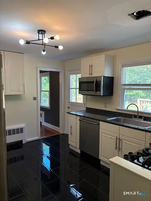 663 High Ridge, Stamford, 06905, 3 Bedrooms Bedrooms, 0 ,1 BathroomBathrooms,Residential Rental,For Sale,High Ridge,0,24156316