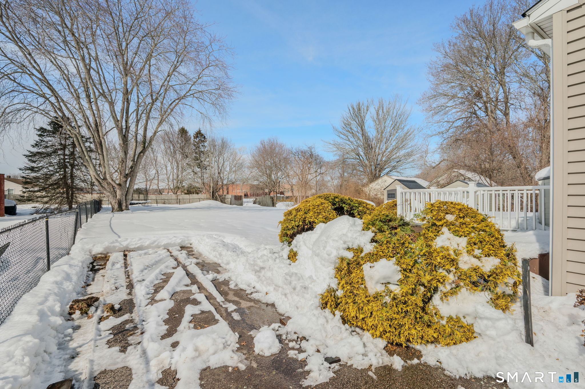 Homes for sale in Groton, CT | 209 Midway Oval, Groton, CT 06340 | MLS# 24152561