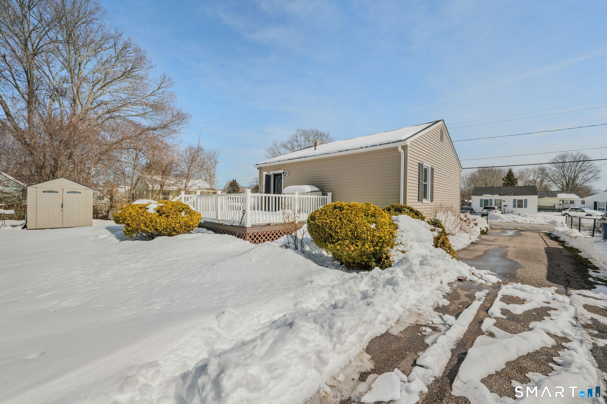 Homes for sale in Groton, CT | 209 Midway Oval, Groton, CT 06340 | MLS# 24152561