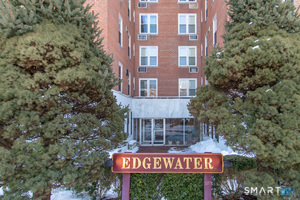 7 4th Street, Unit APT 3H