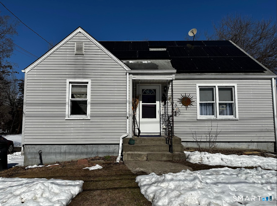 Homes for sale in Milford, CT | 103 Ford St, Milford, CT 06461 | MLS# 24138753