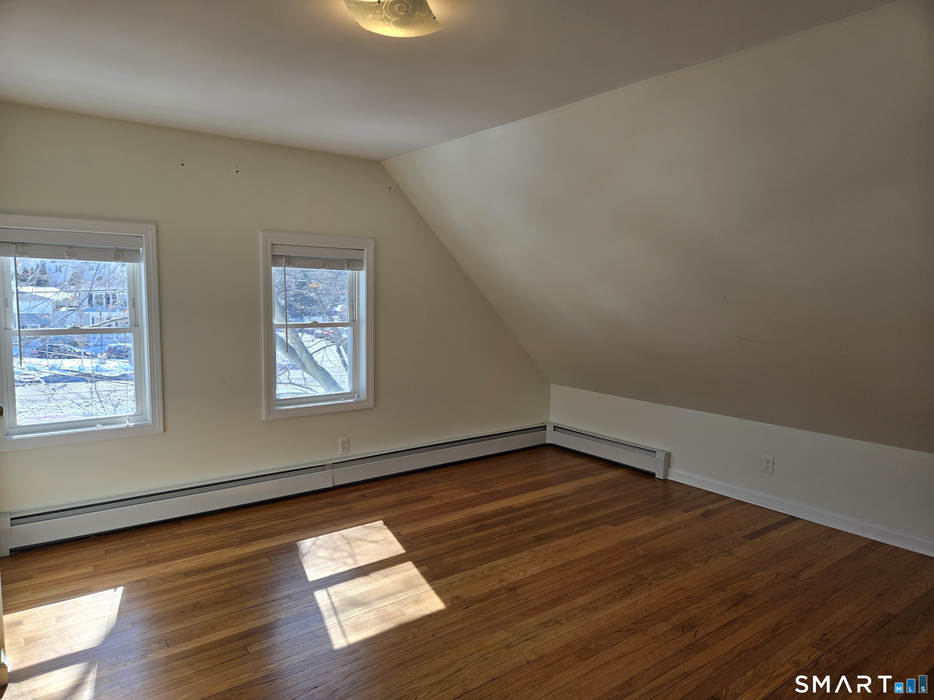 674 Main, Branford, 06405, 1 Bedroom Bedrooms, 0 ,1 BathroomBathrooms,Residential Rental,For Sale,Main,0,24156745