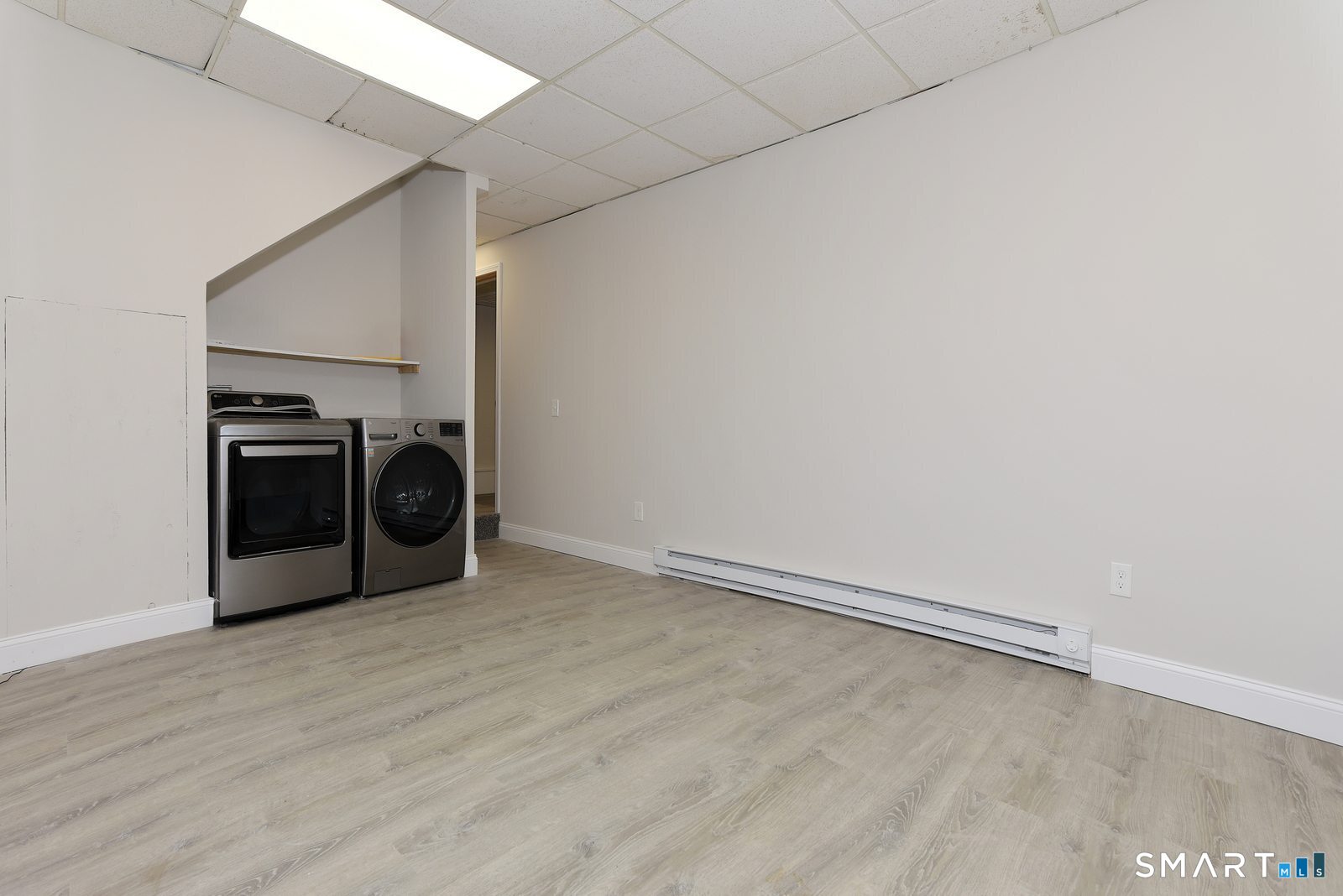 81 Middletown, East Hampton, 06424, 3 Bedrooms Bedrooms, 0 ,2 BathroomsBathrooms,Residential Rental,For Sale,Middletown,0,24156818