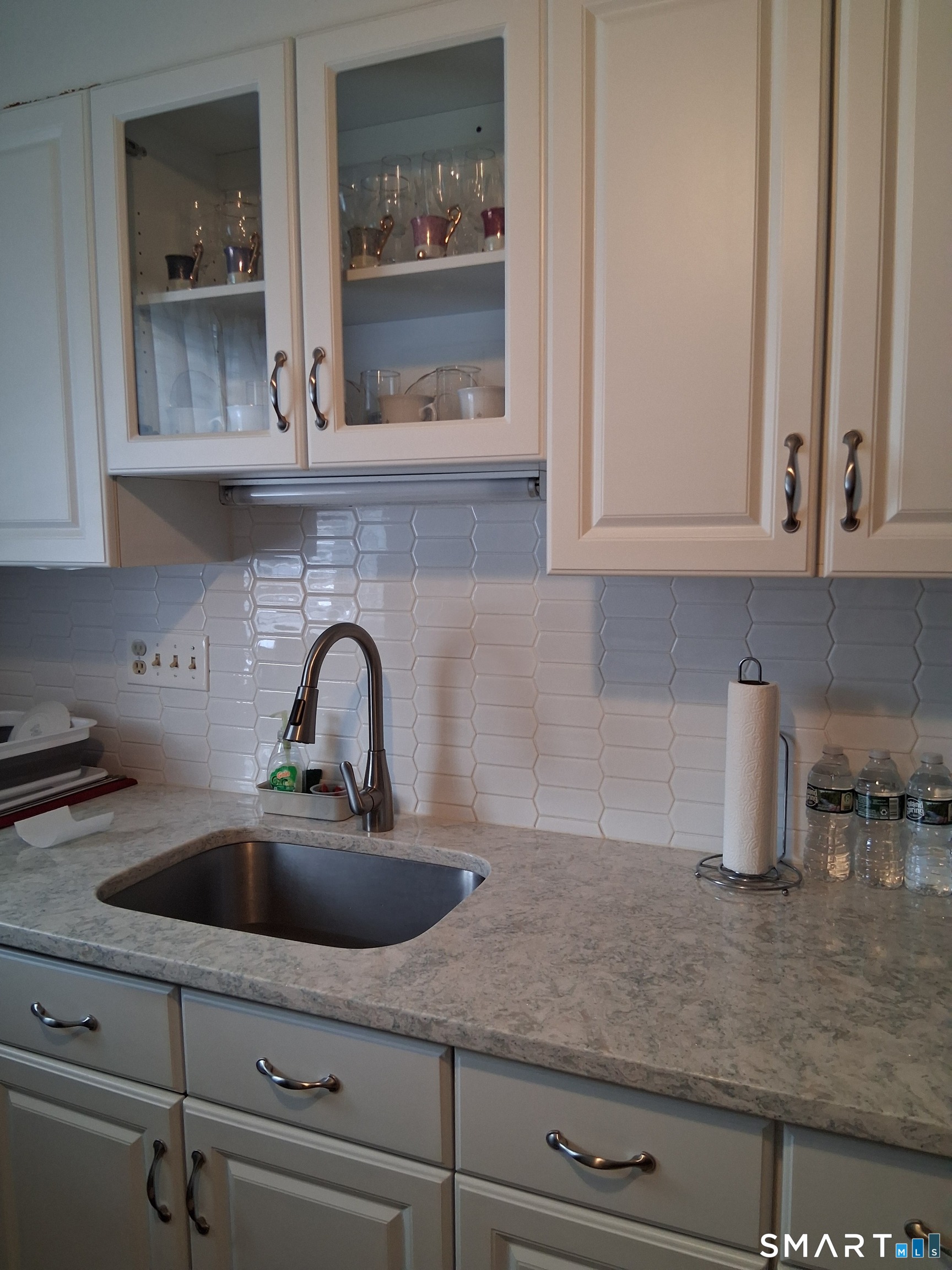 Homes for sale in Hamden, CT | 112 Worth Ave, Hamden, CT 06518 | MLS# 24156813