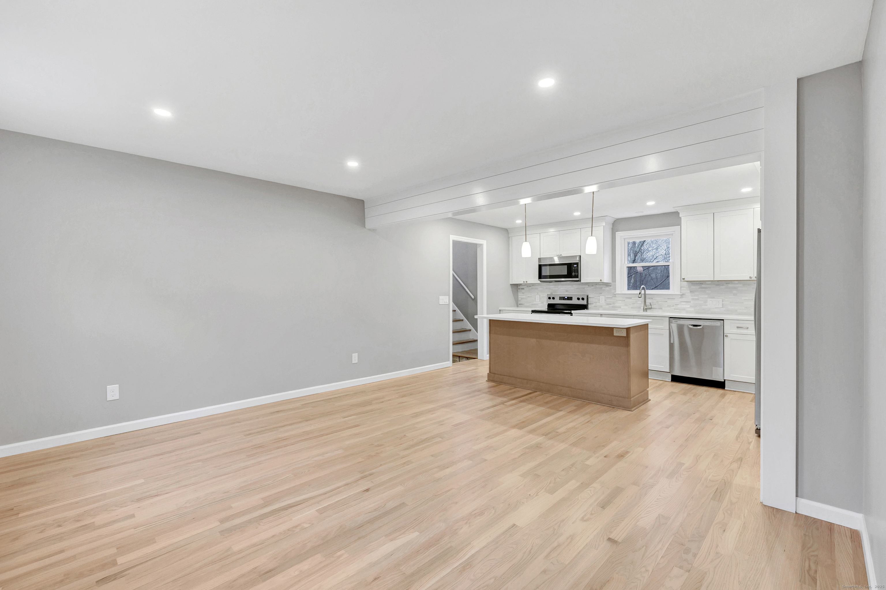 19 Good Hill, Oxford, 06478, 3 Bedrooms Bedrooms, 0 ,2 BathroomsBathrooms,Residential Rental,For Sale,Good Hill,0,24156920