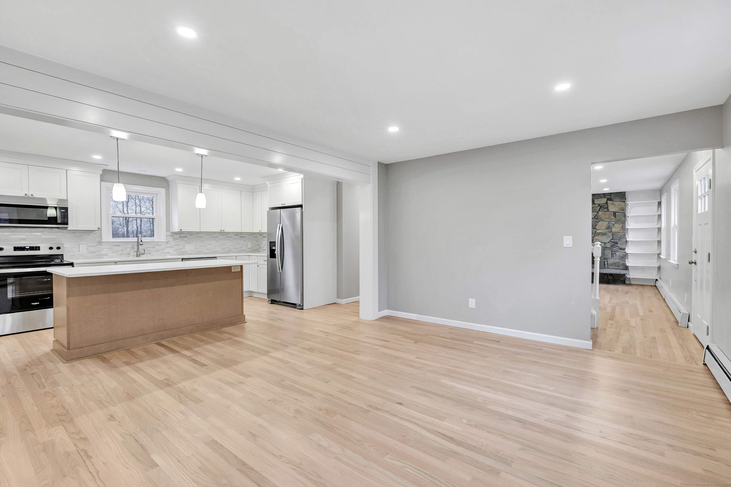 19 Good Hill, Oxford, 06478, 3 Bedrooms Bedrooms, 0 ,2 BathroomsBathrooms,Residential Rental,For Sale,Good Hill,0,24156920