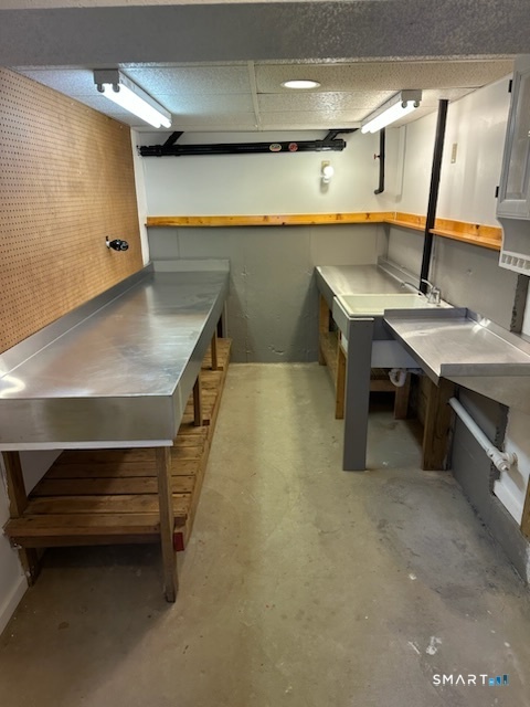 Homes for sale in Stafford, CT | 155 Diamond Ledge Rd, Stafford, CT 06076 | MLS# 24150956