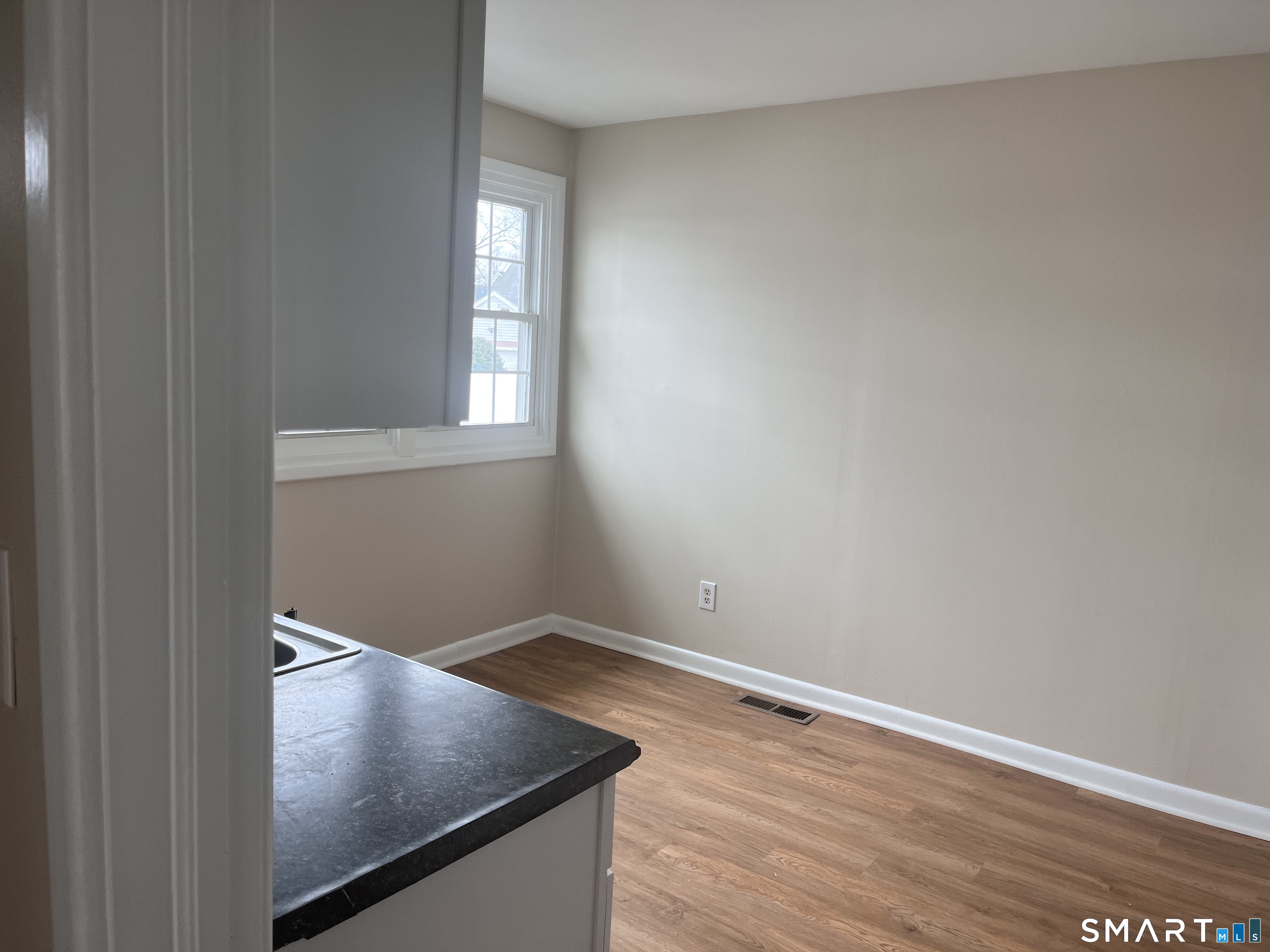 Homes for sale in West Haven, CT | 246 Elm St, West Haven, CT 06516 | MLS# 24156714