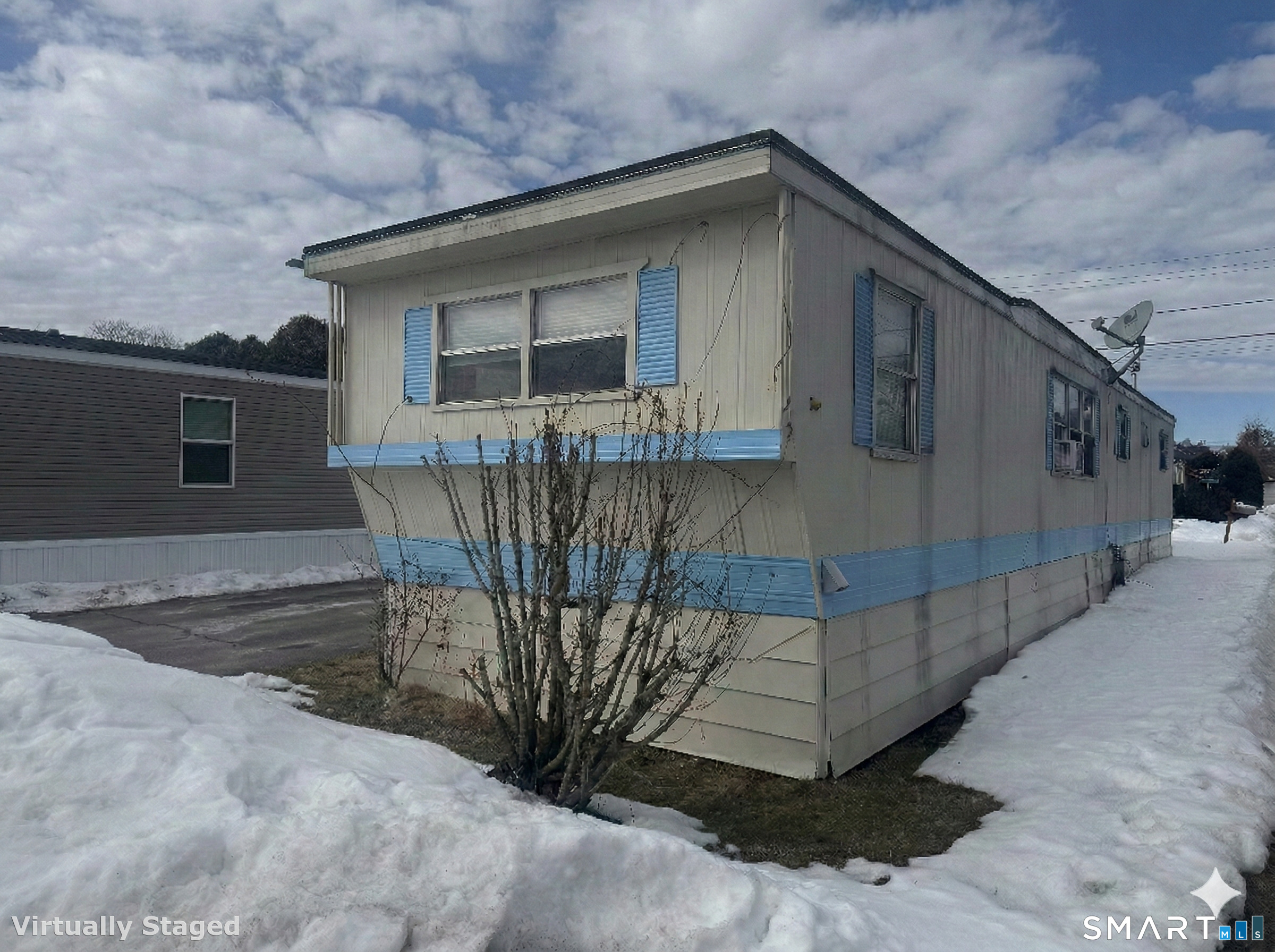 Homes for sale in East Hartford, CT | 2 Montauk Rd, East Hartford, CT 06118 | MLS# 24156882