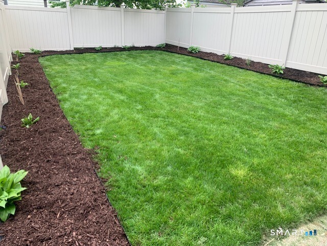 Homes for sale in Stamford, CT | 251 Cove Rd, Stamford, CT 06902 | MLS# 24154926