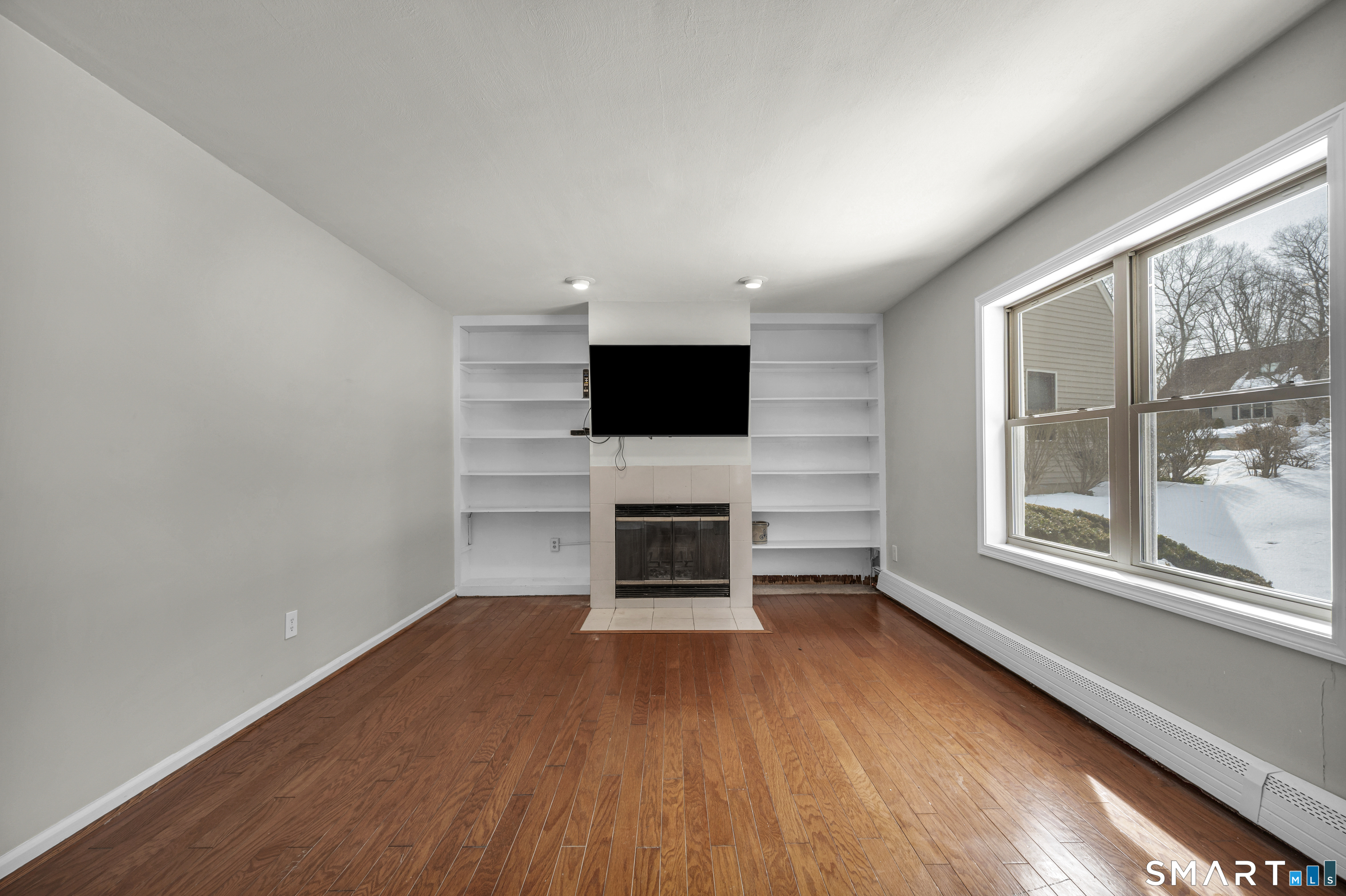 Homes for sale in Guilford, CT | 4 Copper Ridge Cir #4, Guilford, CT 06437 | MLS# 24156292